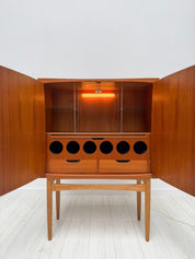 Bacchus_Teak_Bar_Cabinet_by_Torbjørn_Afdal_for_Mellemstrand_Møbelfabrik,_Norway,_1950s