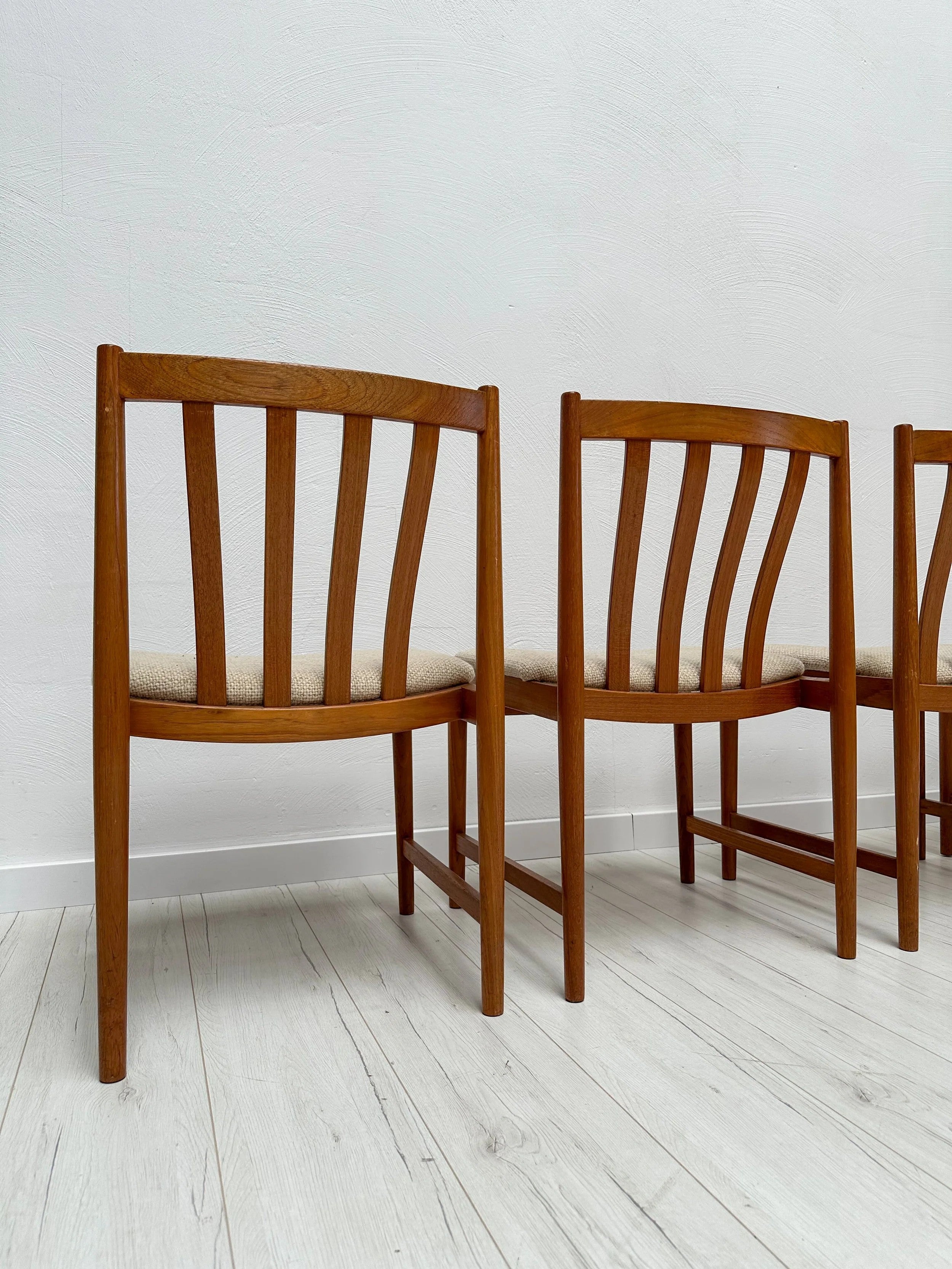 Set_of_4_Teak_Dining_Chairs_by_Slagelse_Møbelværk,_Beige_Upholstery,_Danish_Mid-Century_Modern,_1960s–1970s