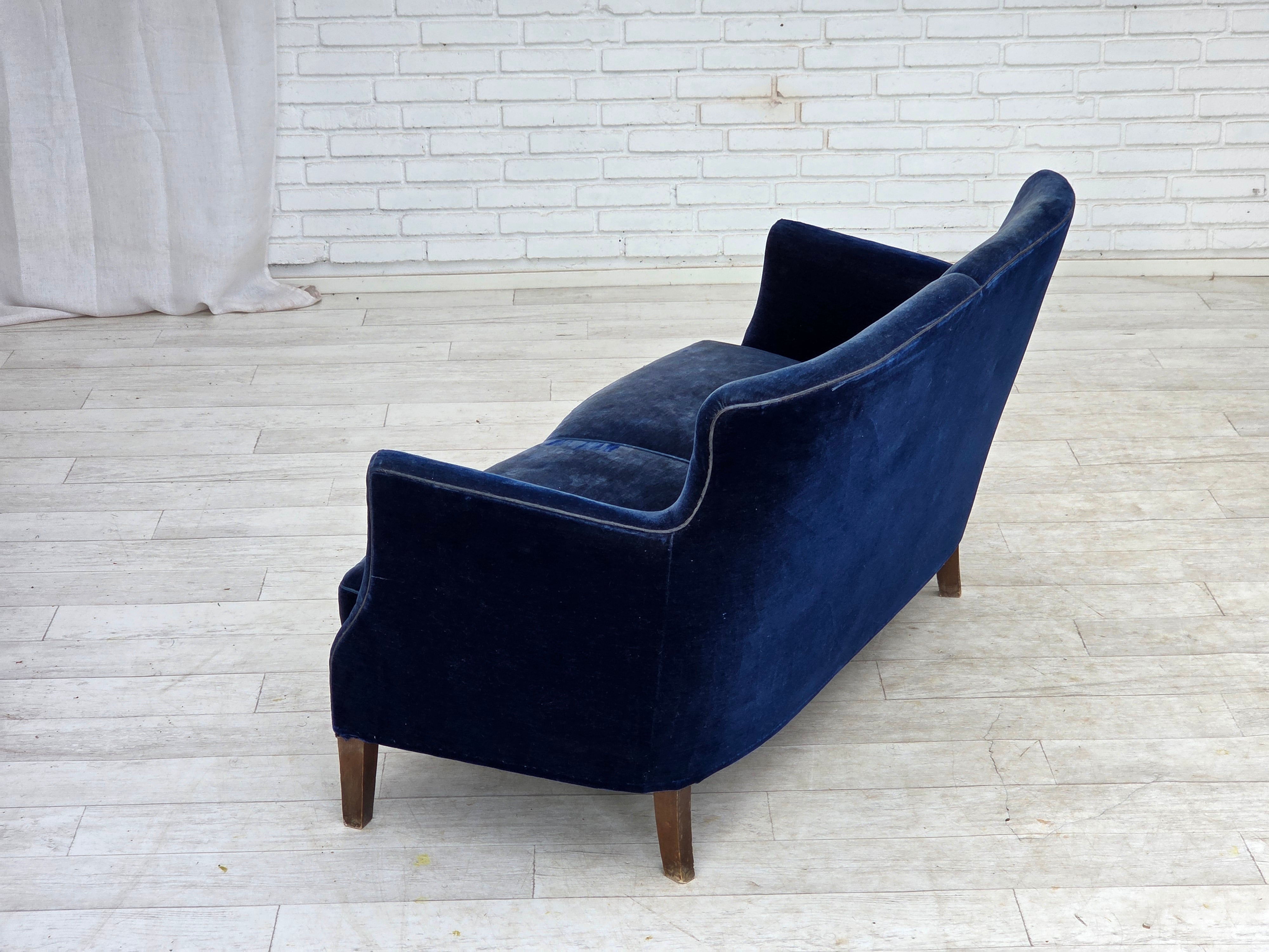 Danish_Two-Seater_Sofa_in_Dark_Blue_Velour_and_Ash_Wood,_Denmark,_1960s