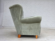 Scandinavian_Two-Seater_Sofa_in_Light_Green_Velour_and_Ash_Wood,_1960s