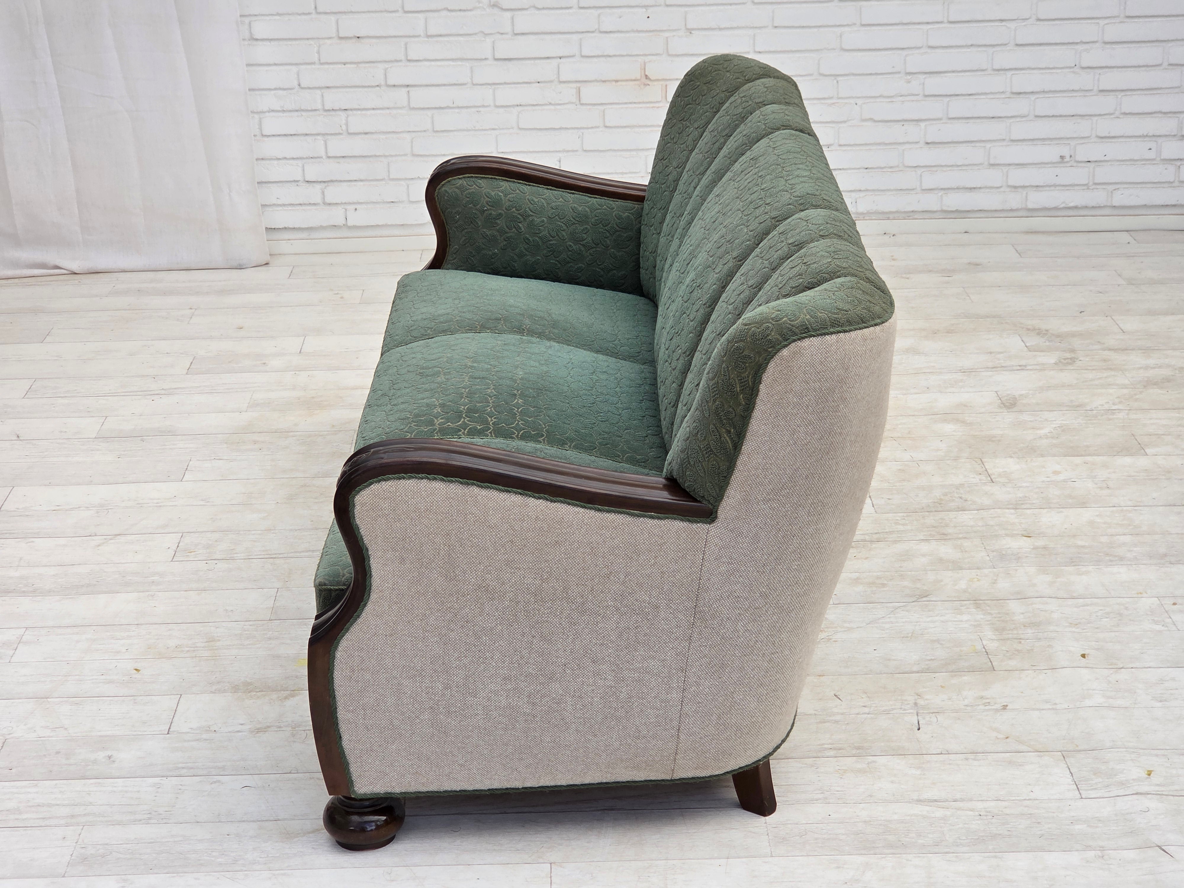 1960s_Danish_3-Seater_Sofa_in_Green_and_Light_Grey_Wool_with_Oak_Frame
