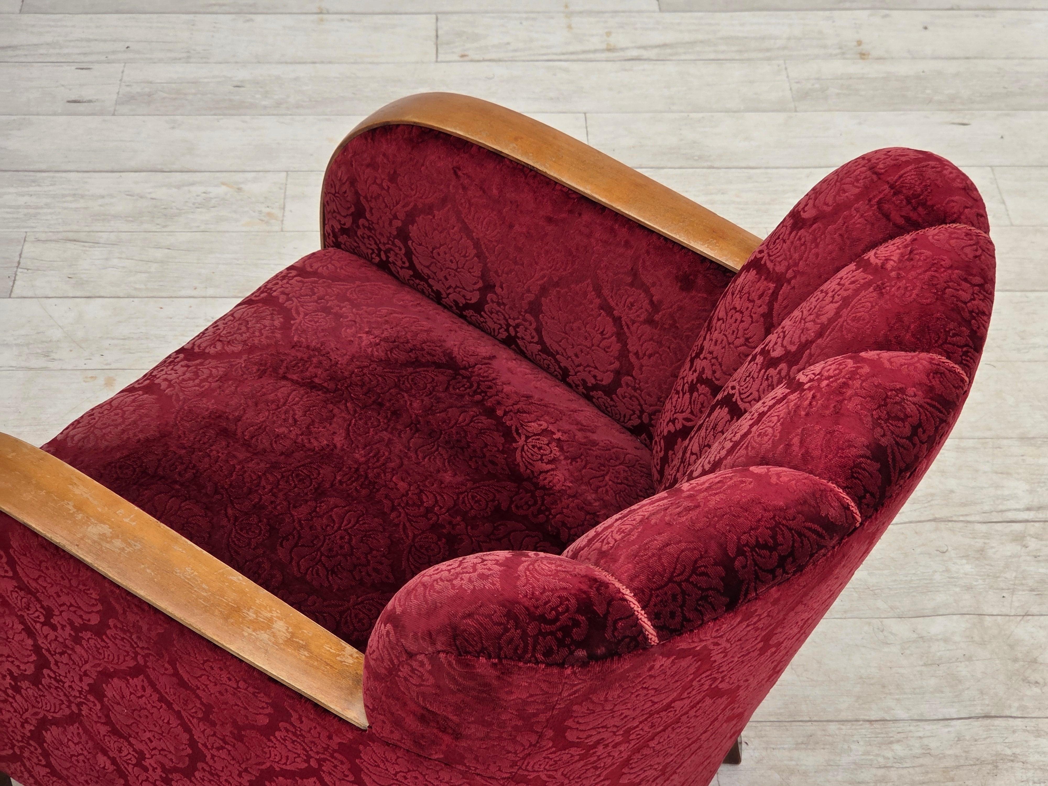 Danish_Cherry_Red_Velour_Lounge_Chair_with_Bent_Beechwood_Frame,_1960s