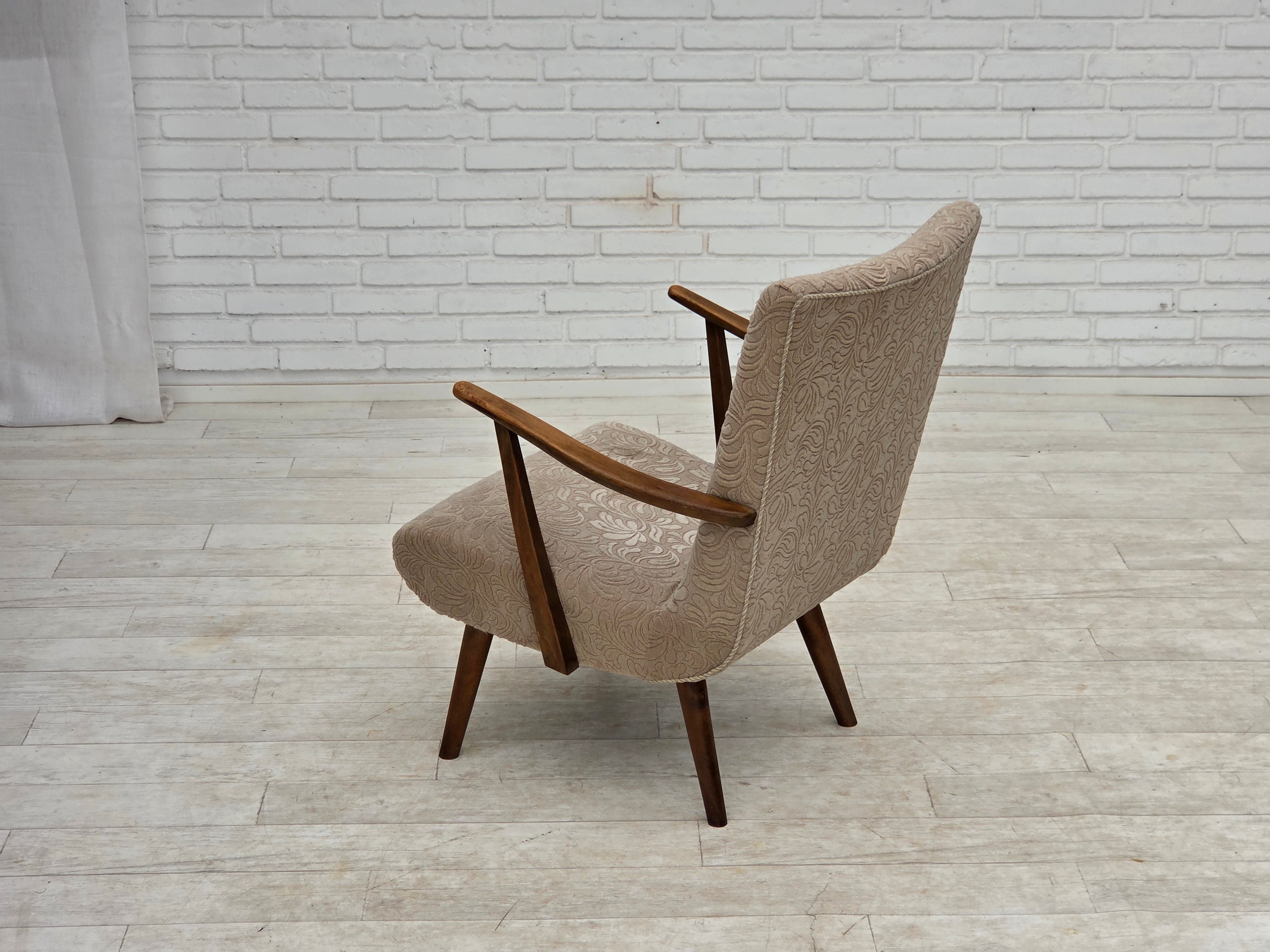 Danish_Beige_Wool_Lounge_Chair_with_Beech_Legs,_1960s