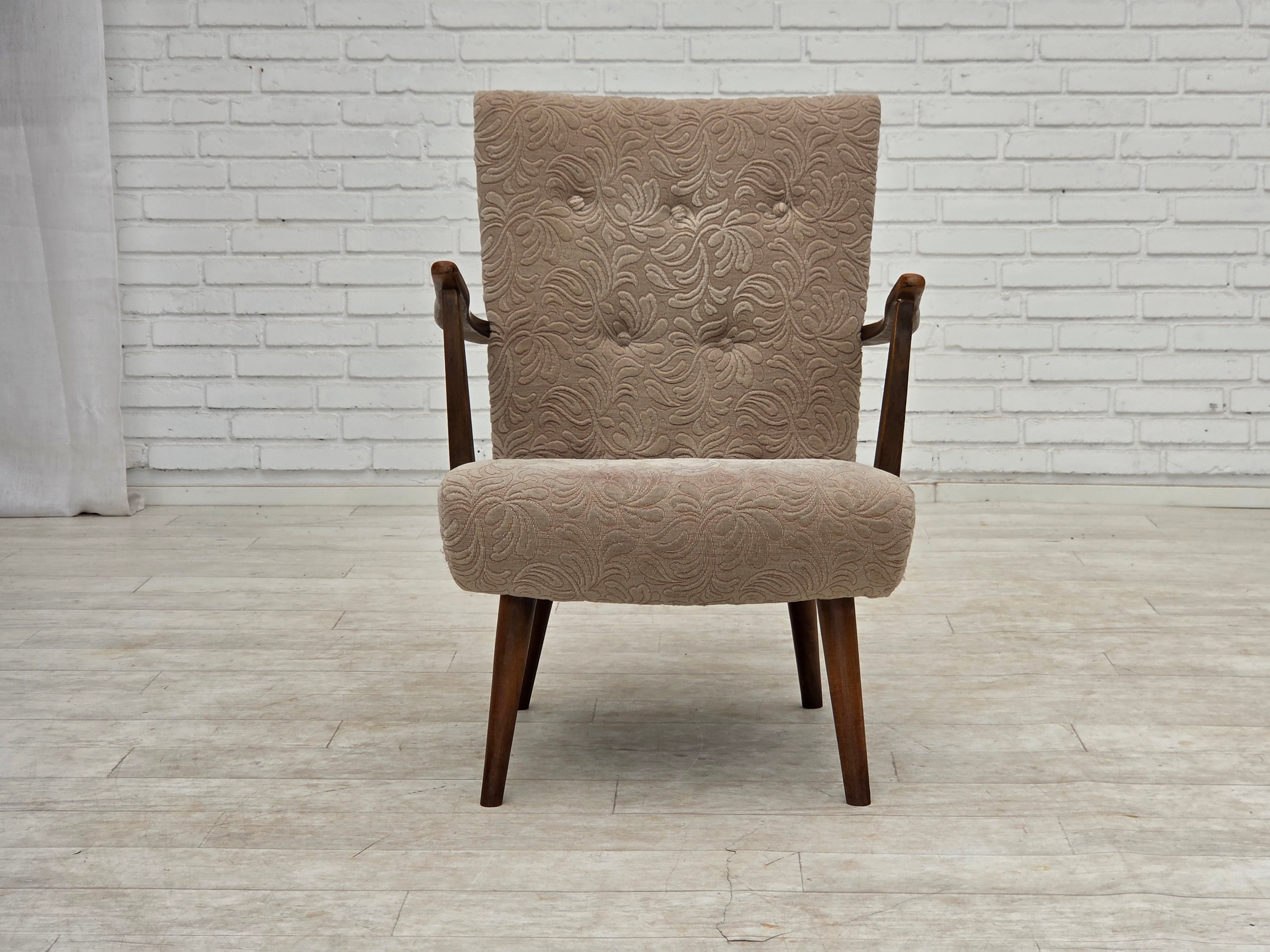 Danish_Beige_Wool_Lounge_Chair_with_Beech_Legs,_1960s