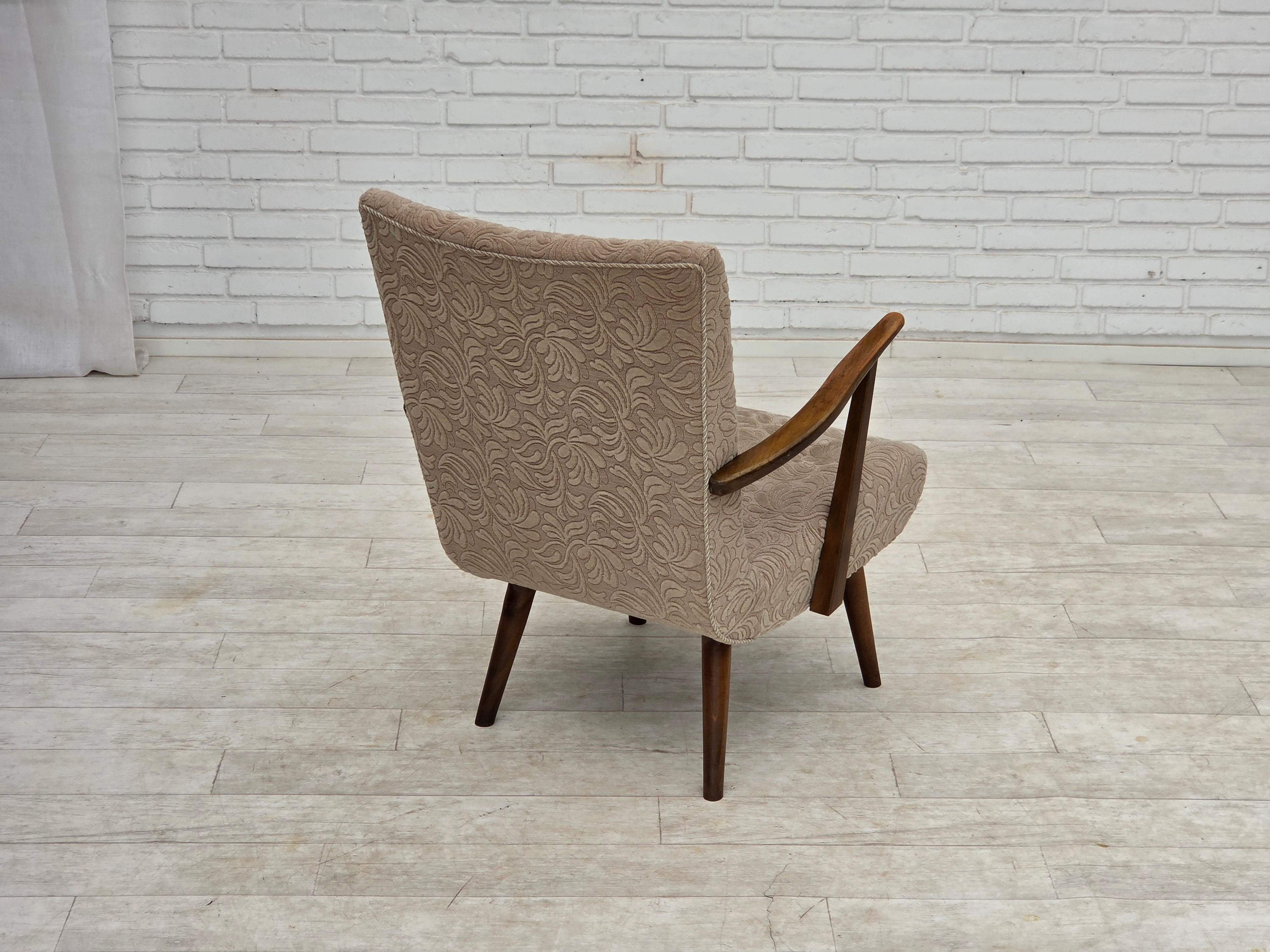 Danish_Beige_Wool_Lounge_Chair_with_Beech_Legs,_1960s