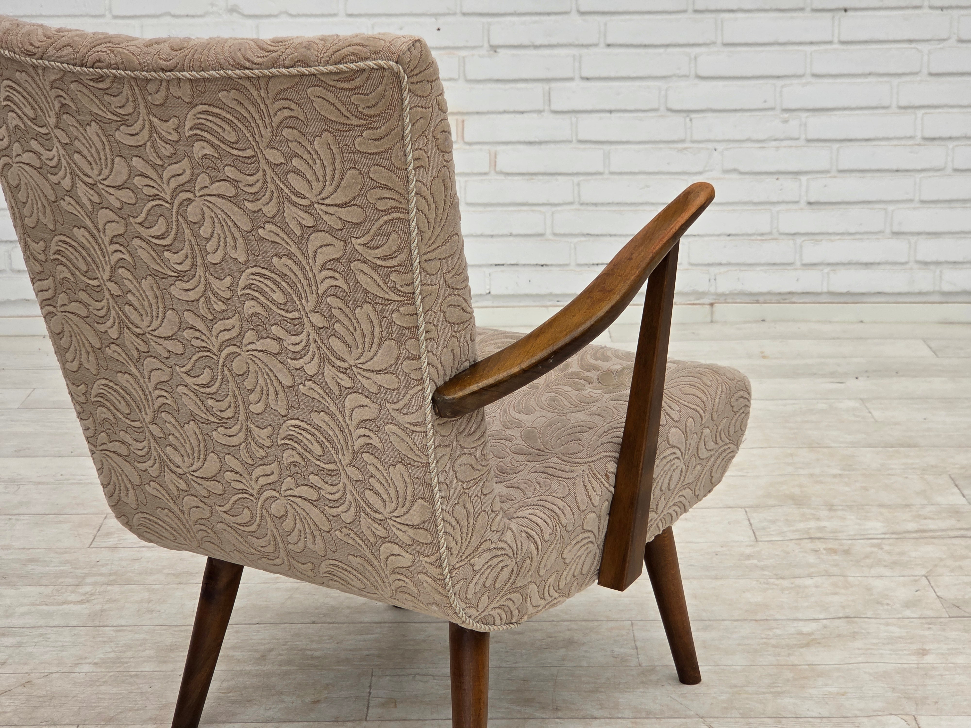 Danish_Beige_Wool_Lounge_Chair_with_Beech_Legs,_1960s