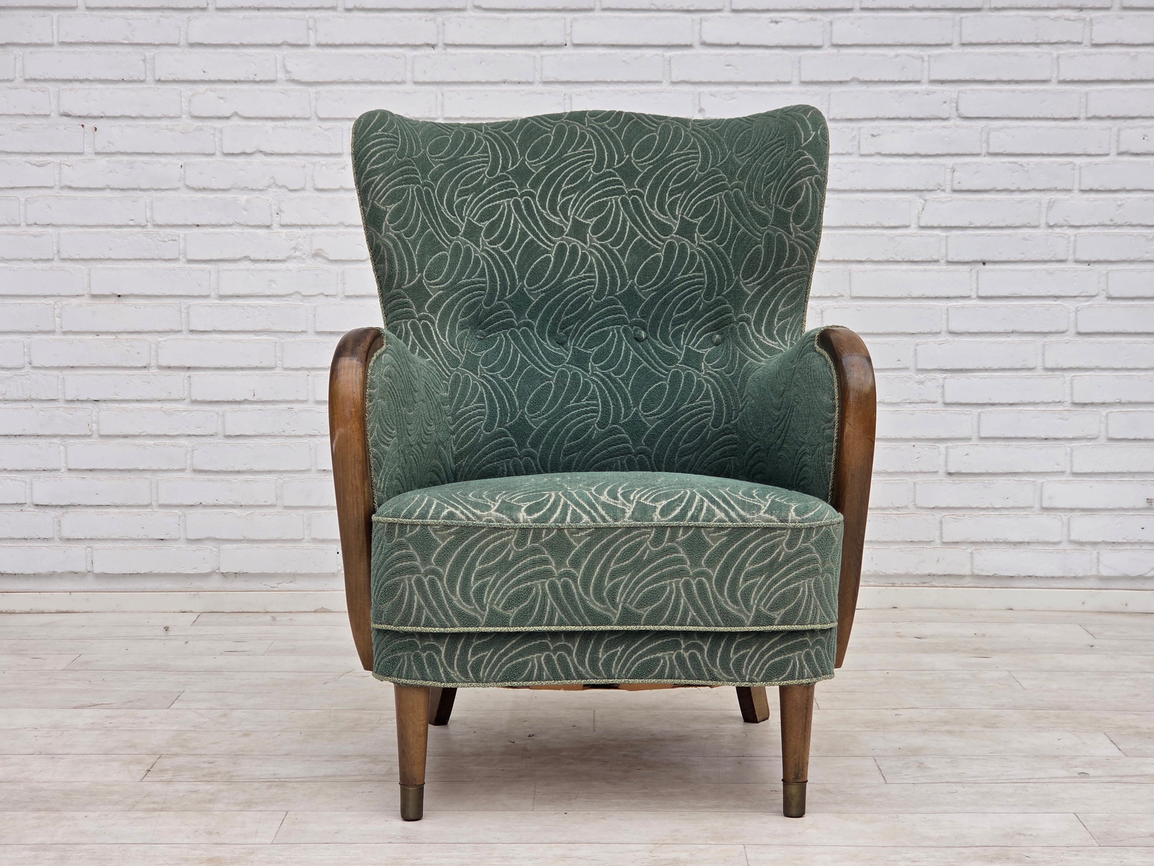 Danish_Armchair_by_Slagelse_Møbelværk_in_Green_Velour_and_Beech,_Denmark,_1960s
