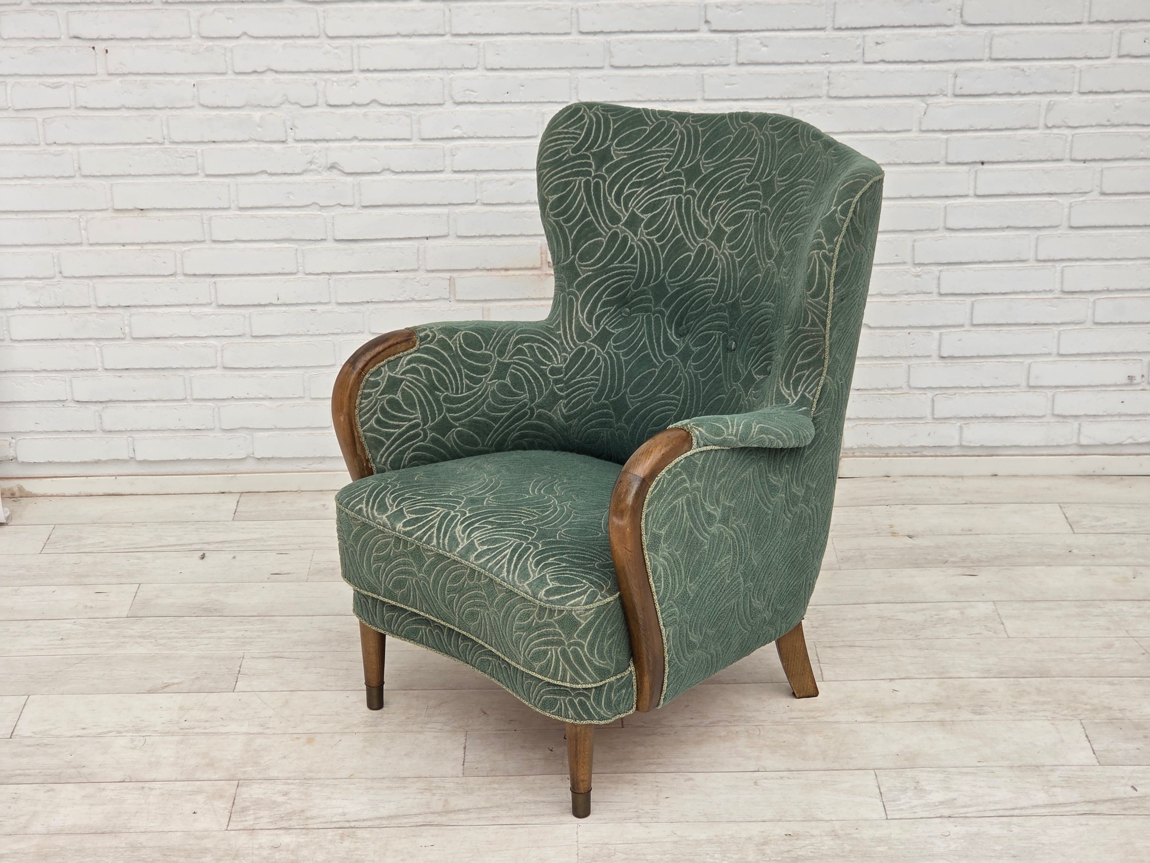 Danish_Armchair_by_Slagelse_Møbelværk_in_Green_Velour_and_Beech,_Denmark,_1960s