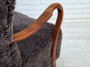 Danish_Mid-Century_Modern_Beech_Armchair_with_Genuine_Sheepskin_Upholstery_and_Leather_Buttons,_1960s