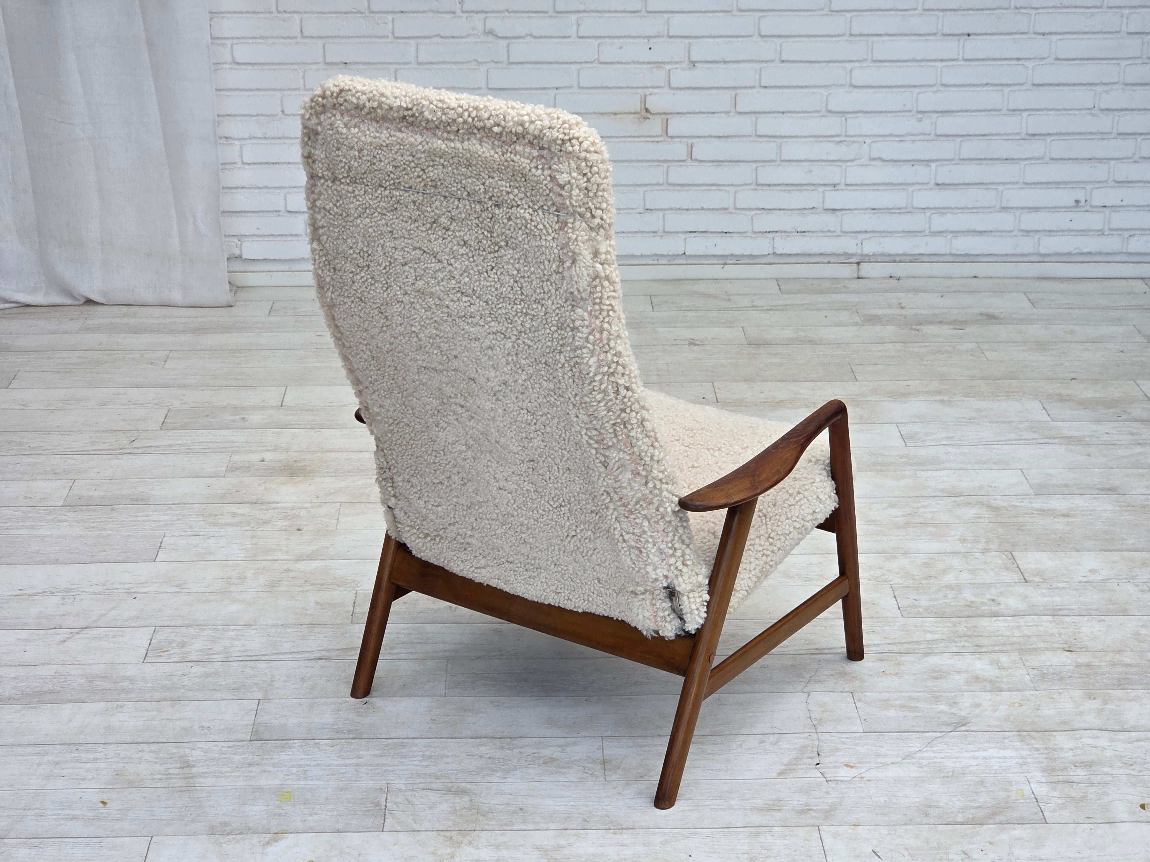 1960s_High-Back_Sheepskin_Lounge_Chair_by_Alf_Svensson_for_Fritz_Hansen,_Denmark