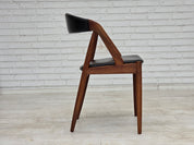 Set_of_4_Model_31_Armchairs_by_Kai_Kristiansen_in_Teak_and_Black_Leather,_Denmark,_1960s