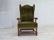 Danish_Highback_Wingback_Armchair_in_Green_Velour_and_Oak,_Denmark,_1960s