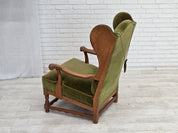 Danish_Highback_Wingback_Armchair_in_Green_Velour_and_Oak,_Denmark,_1960s