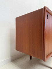 1960s_Danish_Teak_Sideboard_by_H.P._Hansen,_Sliding_Doors_and_Four_Drawers