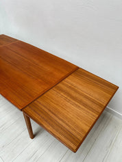 Vintage_Extendable_Teak_Dining_Table_by_Vamo_Sønderborg,_Danish_Mid-Century_Modern,_1960s