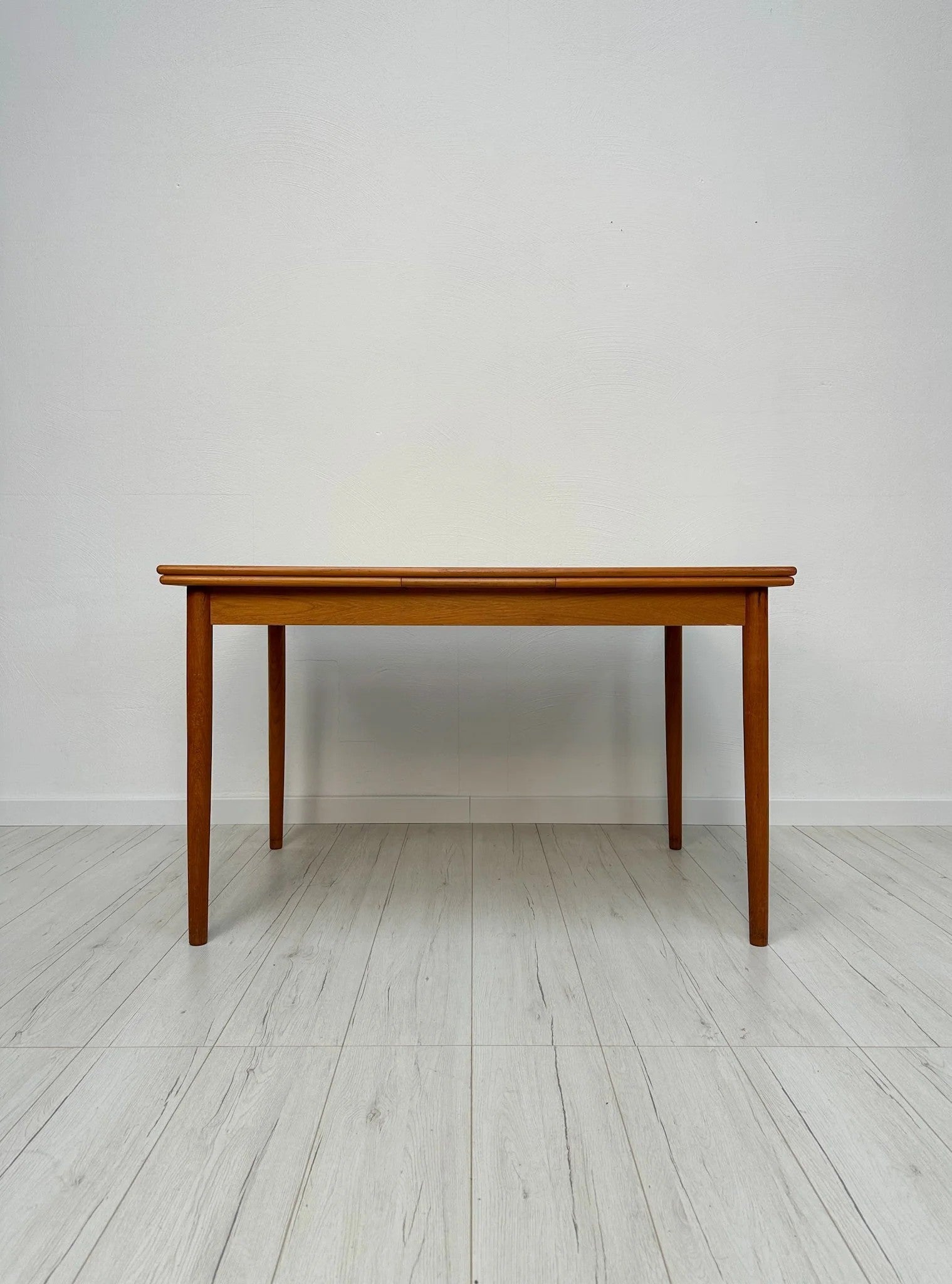 Vintage_Extendable_Teak_Dining_Table_with_Two_Pull-Out_Leaves,_Mid-Century_Modern,_1960s