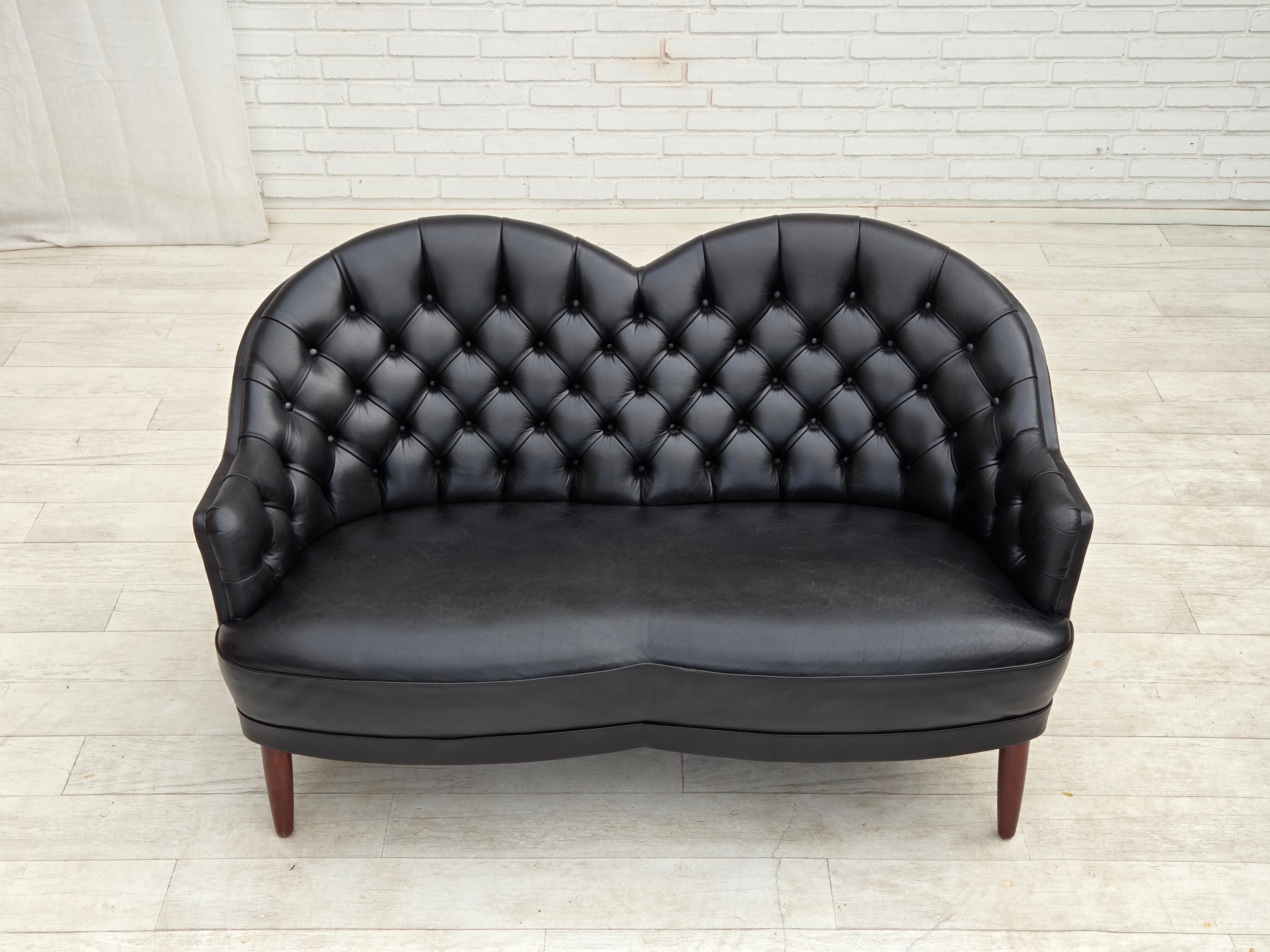 1960s_Scandinavian_Black_Leather_Sofa_with_Beech_Wood_Legs,_Denmark