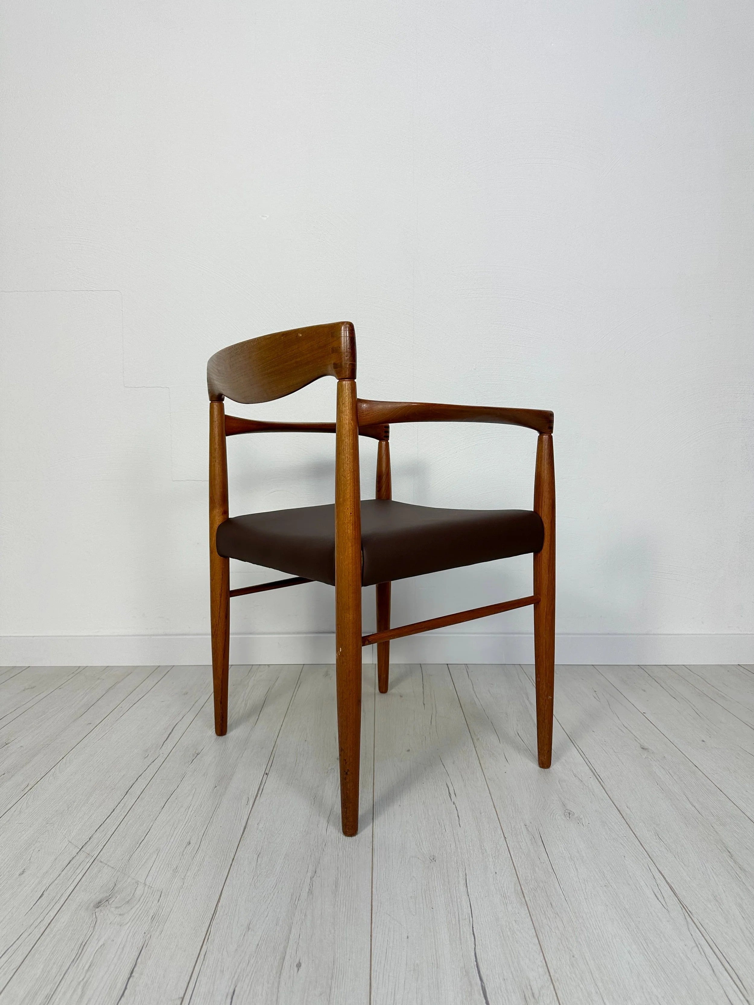 Set_of_6_Teak_Dining_Chairs_by_H.W._Klein_for_Bramin,_Brown_Vegan_Leather,_Denmark,_1960s