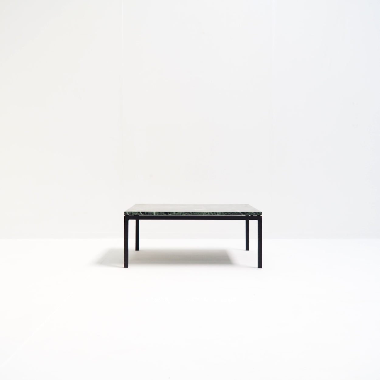 Mid-Century_Modern_Coffee_Table_in_Verdi_Alpi_Green_Marble_and_Black_Metal,_Italy,_1960s