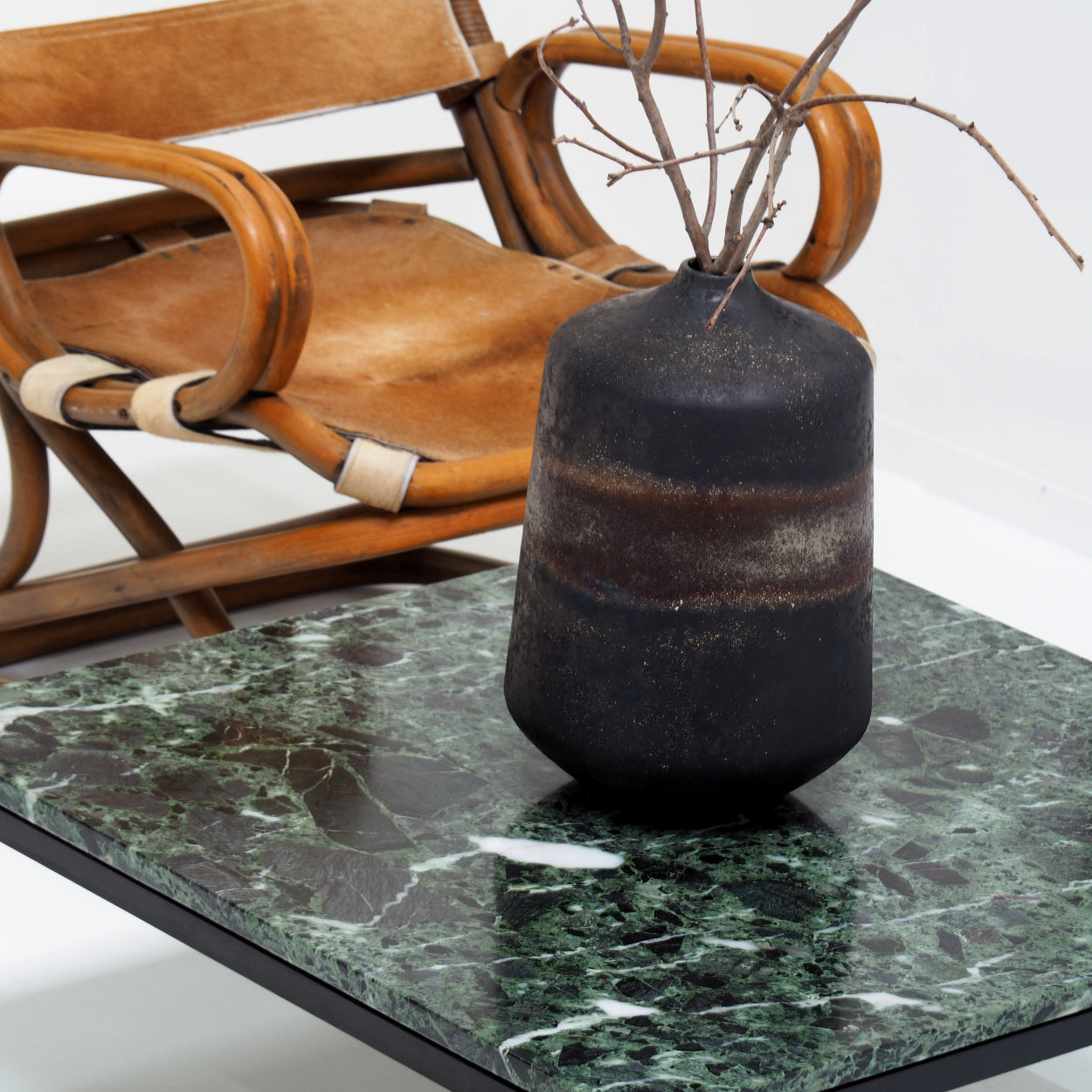 Mid-Century_Modern_Coffee_Table_in_Verdi_Alpi_Green_Marble_and_Black_Metal,_Italy,_1960s
