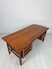Vintage_Teak_Writing_Desk_by_Peter_Løvig_Nielsen,_Leather_Detail_and_Rear_Shelving,_Danish_Mid-Century_Modern,_1960s