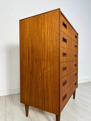 Vintage_Danish_Mid-Century_Modern_Six-Drawer_Dresser_with_Teak_Handles_and_Tapered_Legs,_1960s