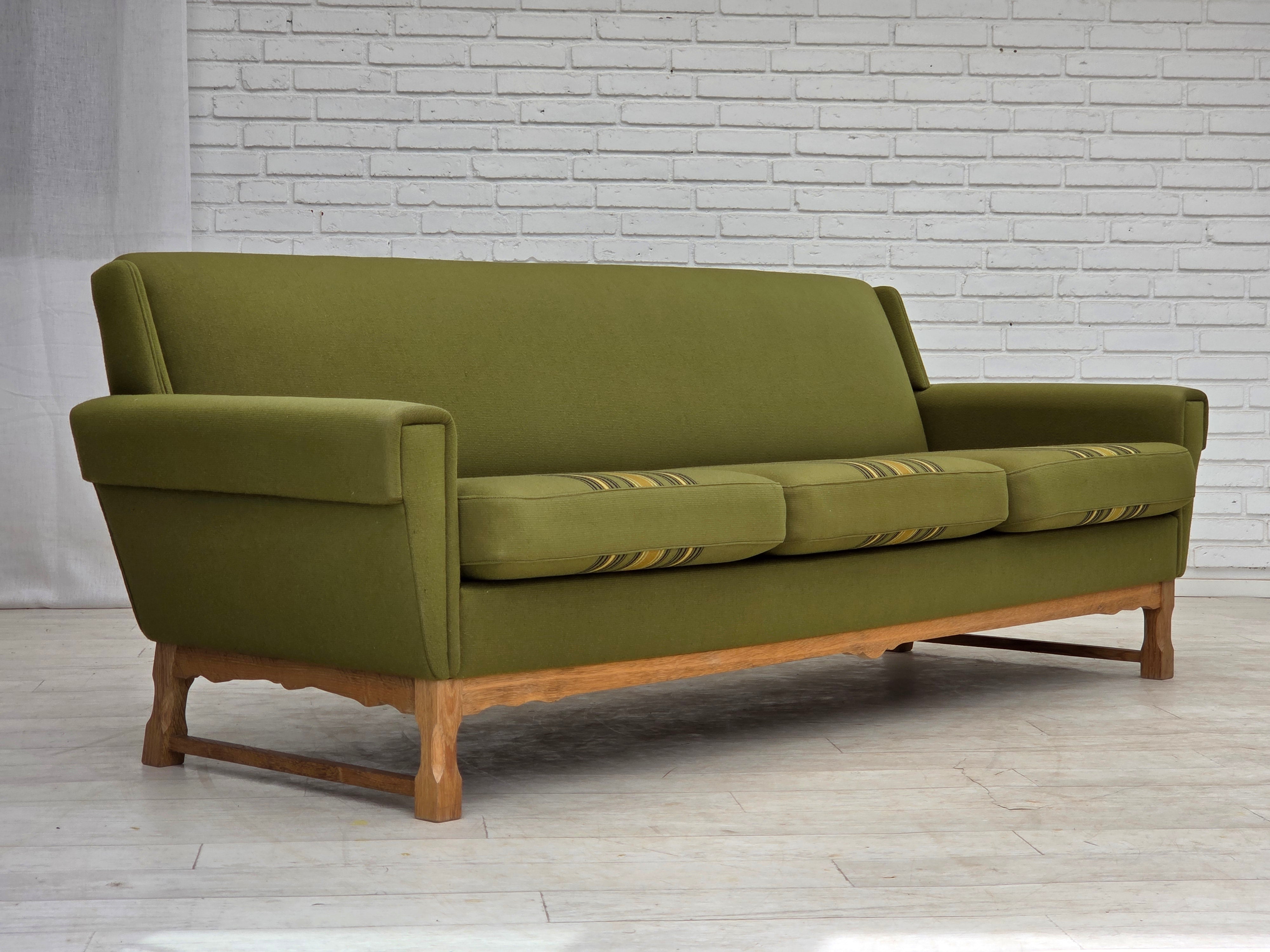 Danish_Green_Wool_3-Seater_Sofa_with_Oak_Frame,_1970s
