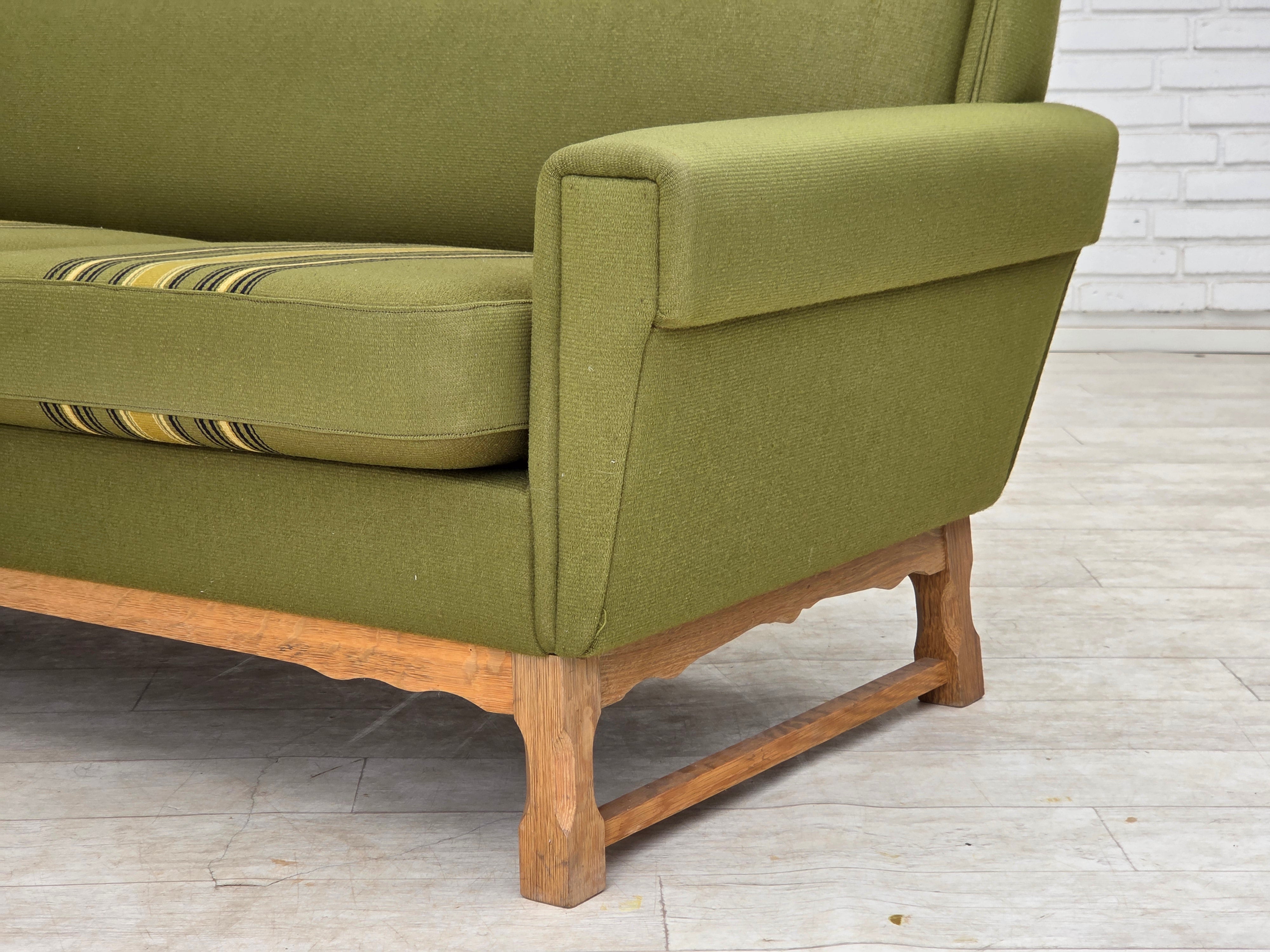Danish_Green_Wool_3-Seater_Sofa_with_Oak_Frame,_1970s