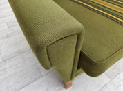 Danish_Green_Wool_3-Seater_Sofa_with_Oak_Frame,_1970s