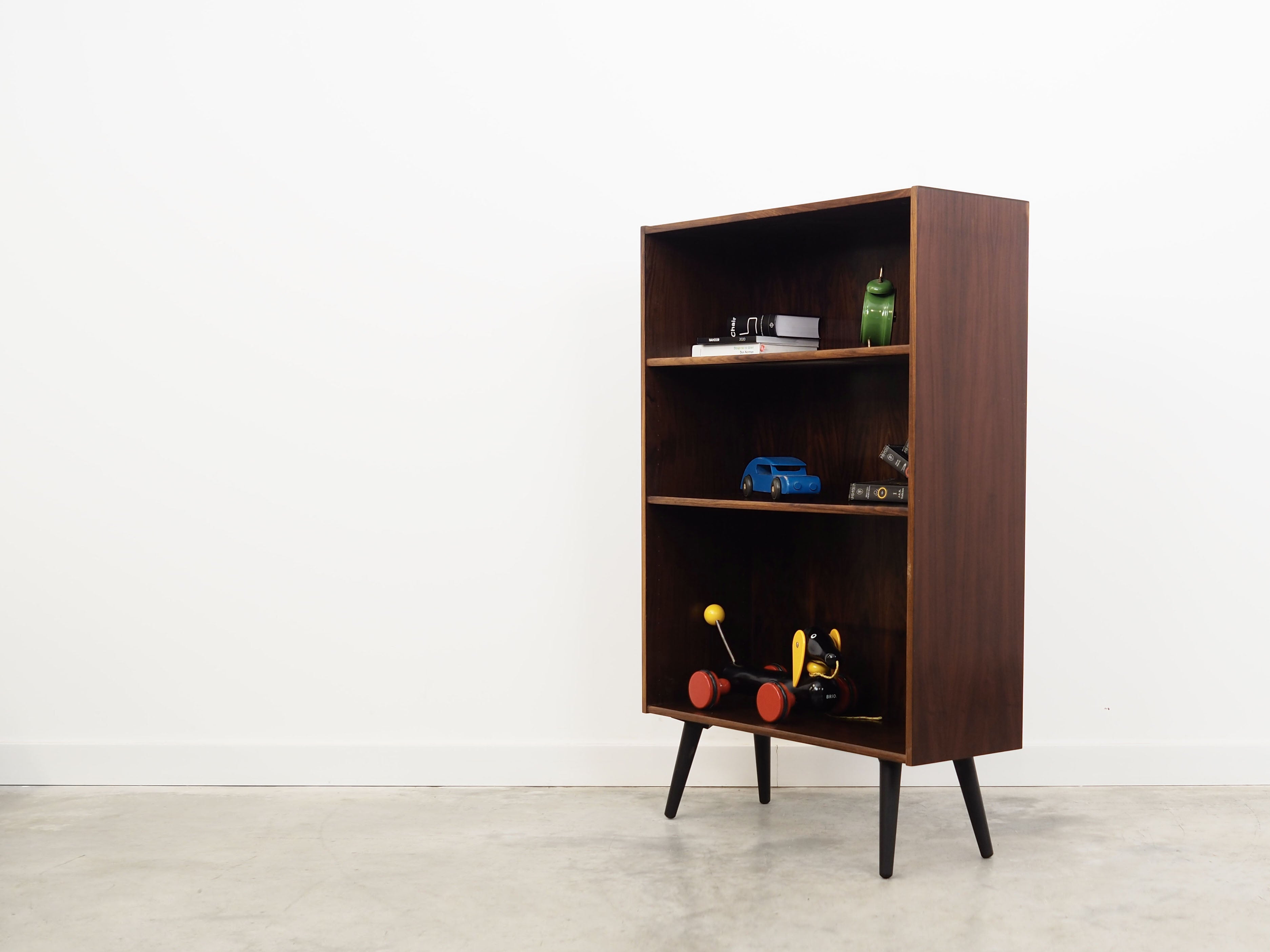 1970s_Danish_Mahogany_Bookcase_Adjustable_Shelf_Black
