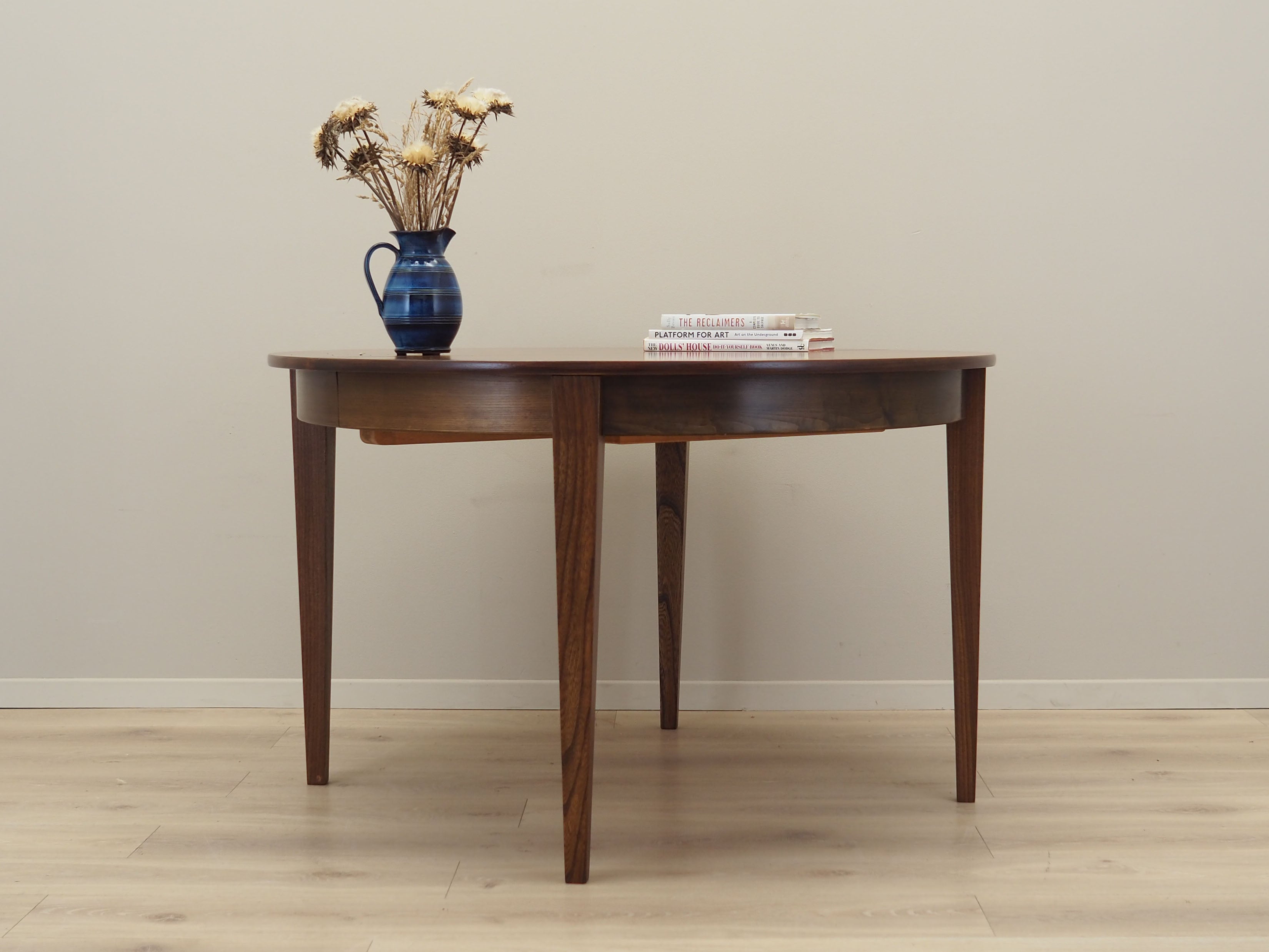 1970s_Danish_Round_Rosewood_Dining_Table_Extendable_Top_Solid_Wood_Legs