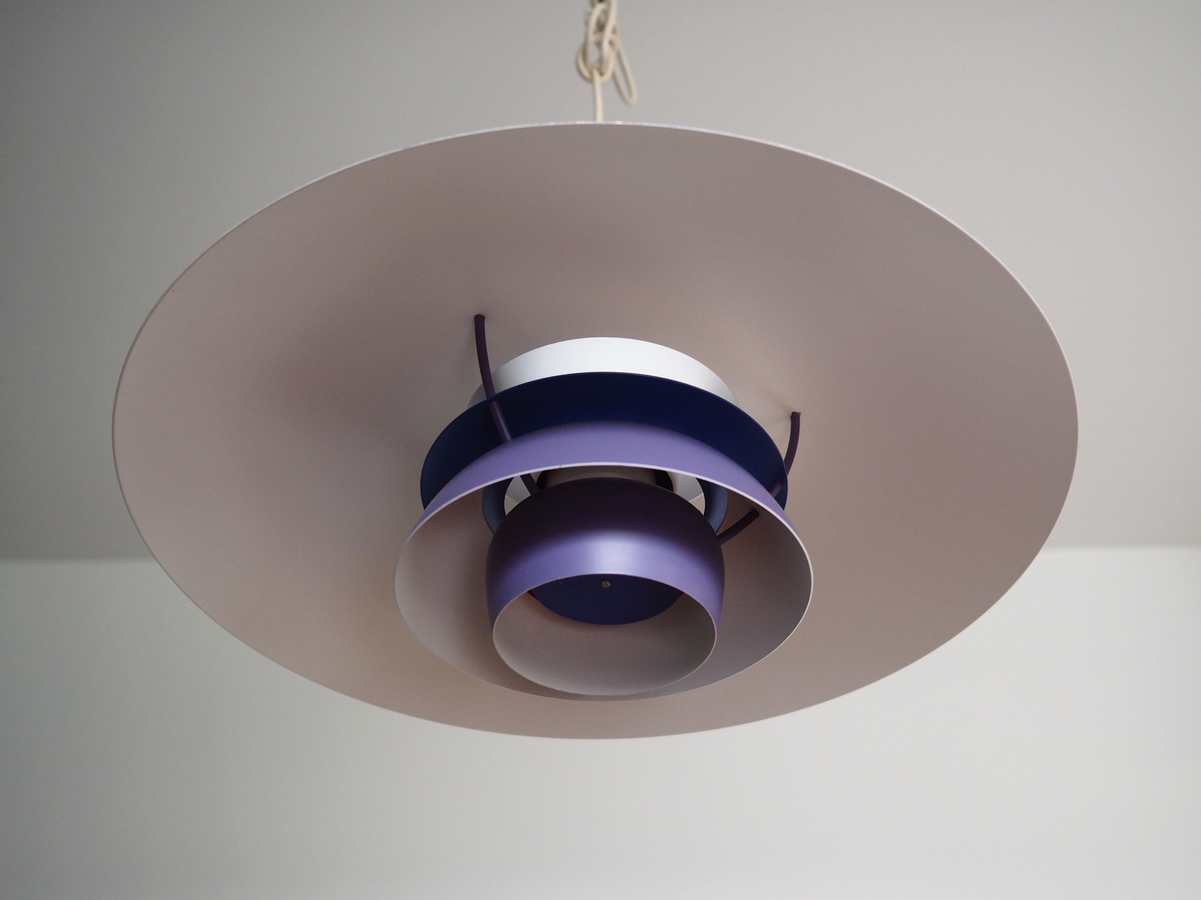 1970s_Model_PH_5_Pendant_lamp_by_Louis_Poulsen_Danish_design