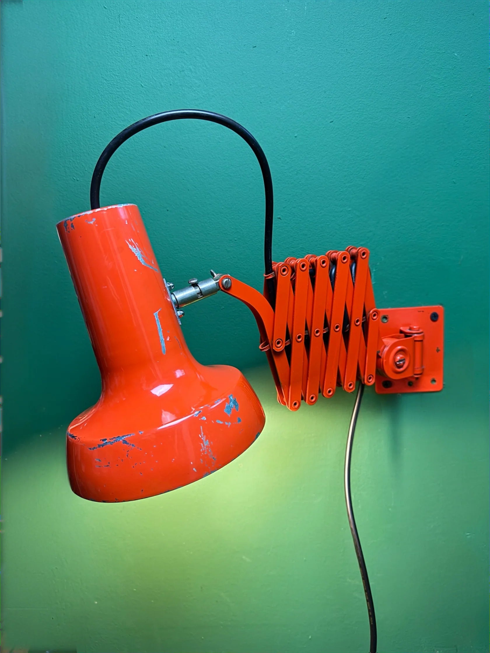 Orange_Scissor_Wall_Lamp_by_SIS,_Germany,_1970s