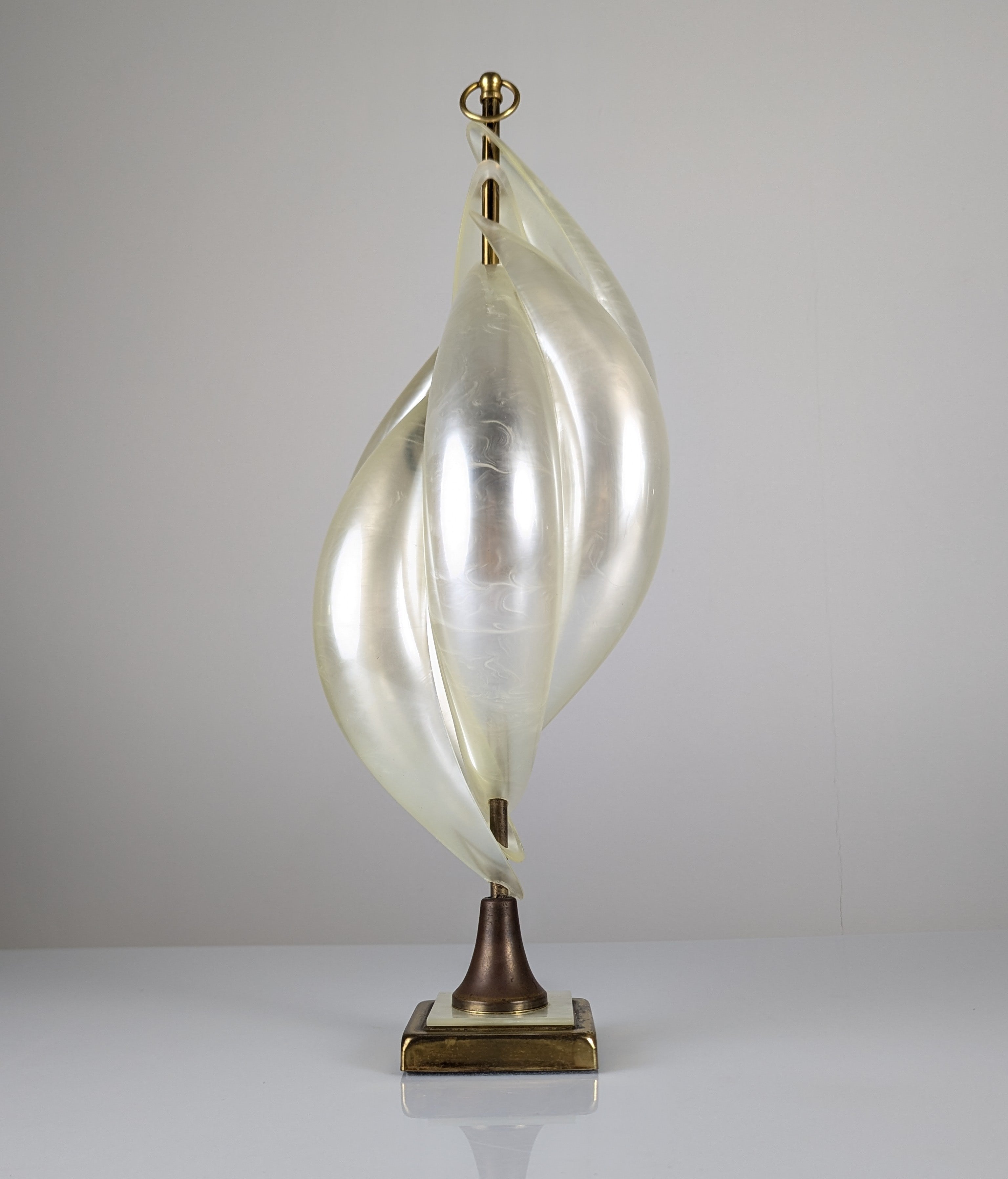 Maison_Rougier_Lucite_Table_Lamp,_Hollywood_Regency,_Canada_1970s