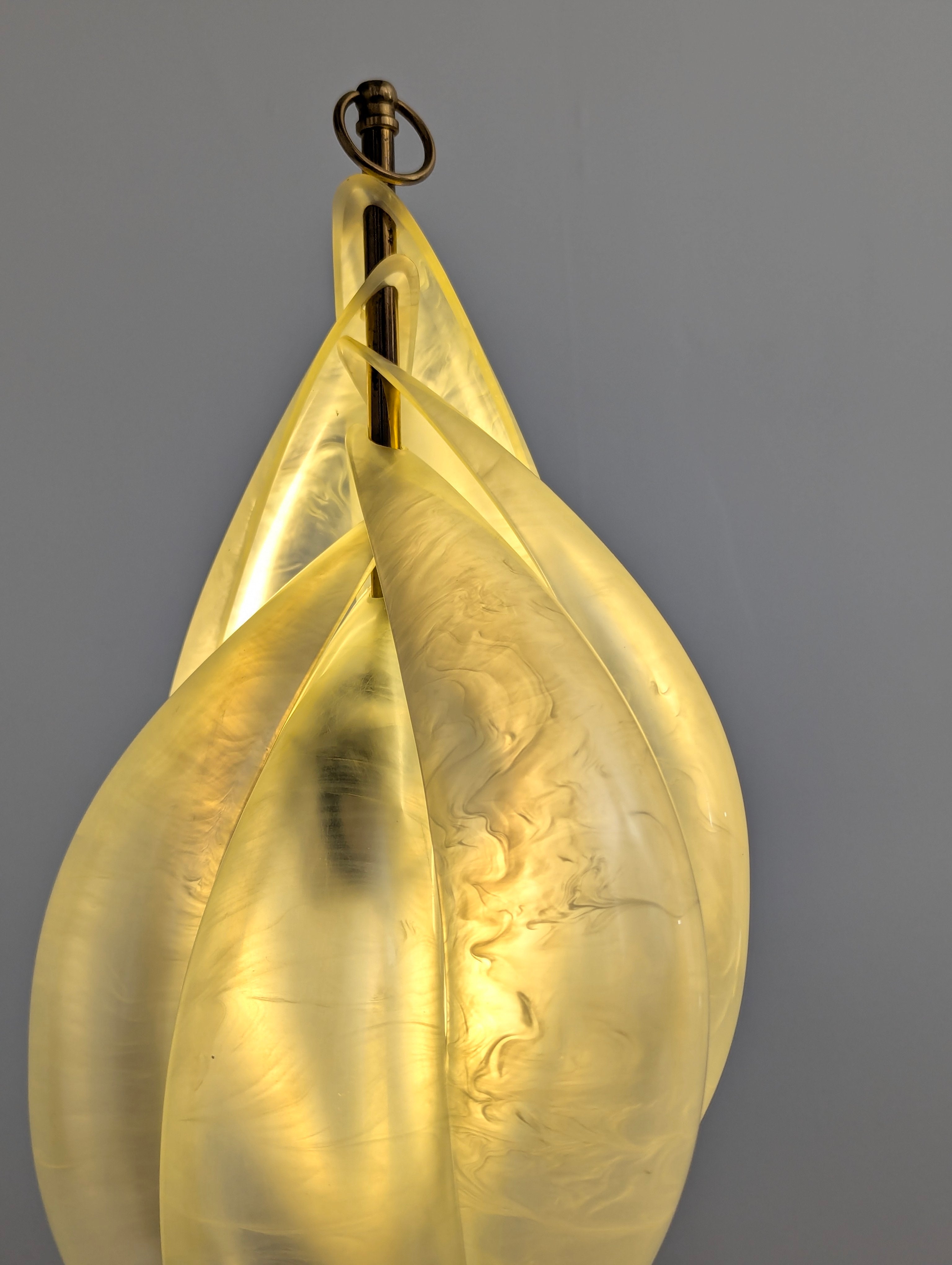 Maison_Rougier_Lucite_Table_Lamp,_Hollywood_Regency,_Canada_1970s