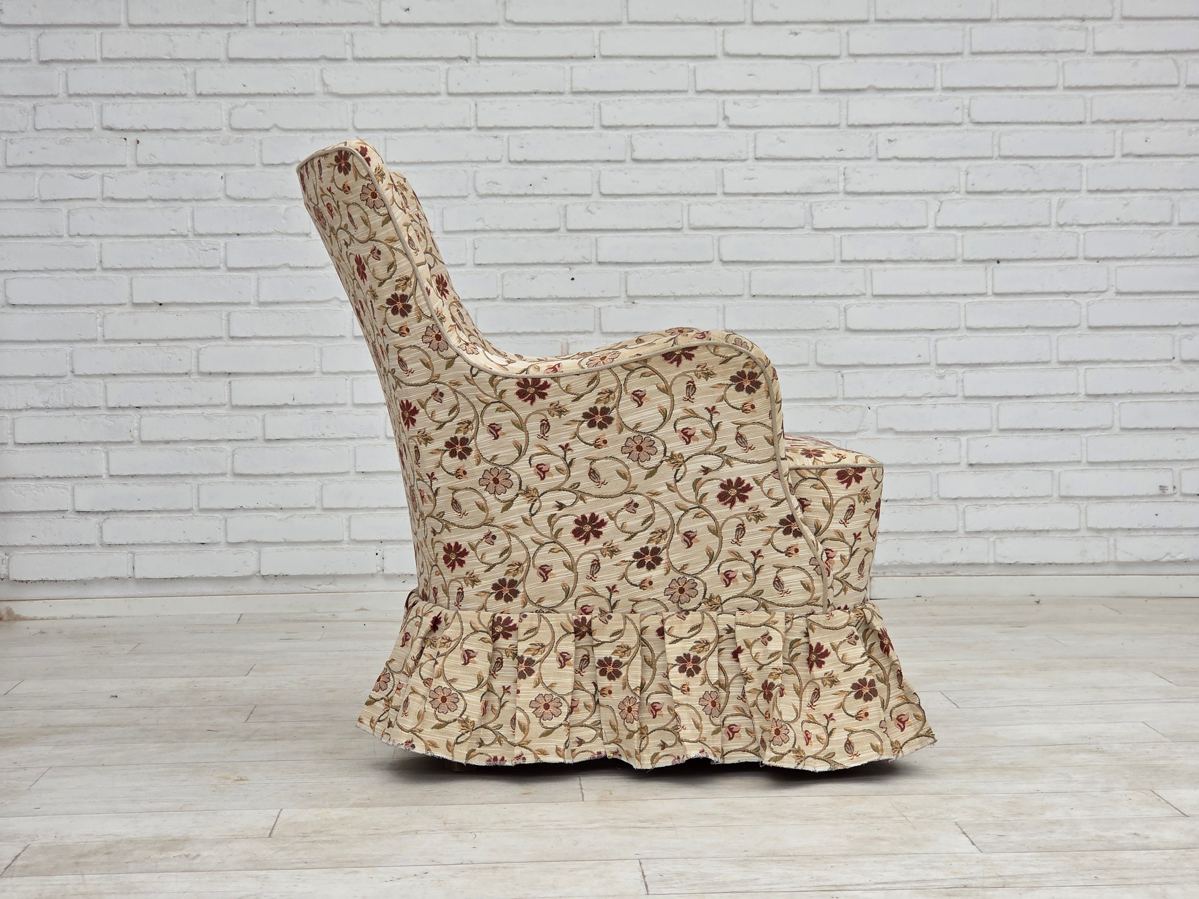 Danish_Mid-Century_Modern_Armchair_with_Original_Jacquard_Upholstery_and_Ash_Wood_Legs,_1970s