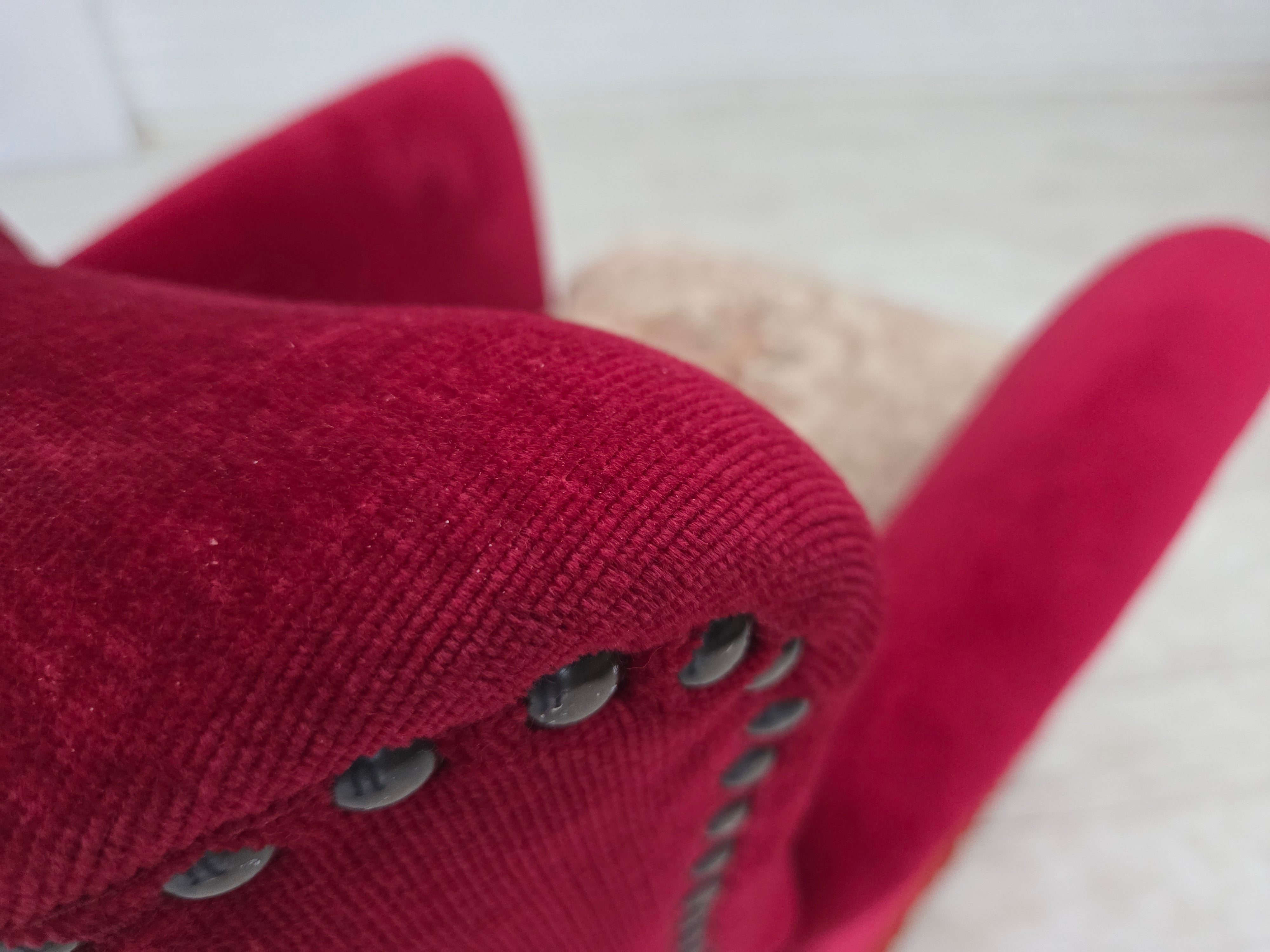 Danish_Armchair_in_Red_Velour_and_Ash_Wood_with_Reversible_Cushion,_Denmark,_1970s