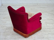 Danish_Armchair_in_Red_Velour_and_Ash_Wood_with_Reversible_Cushion,_Denmark,_1970s