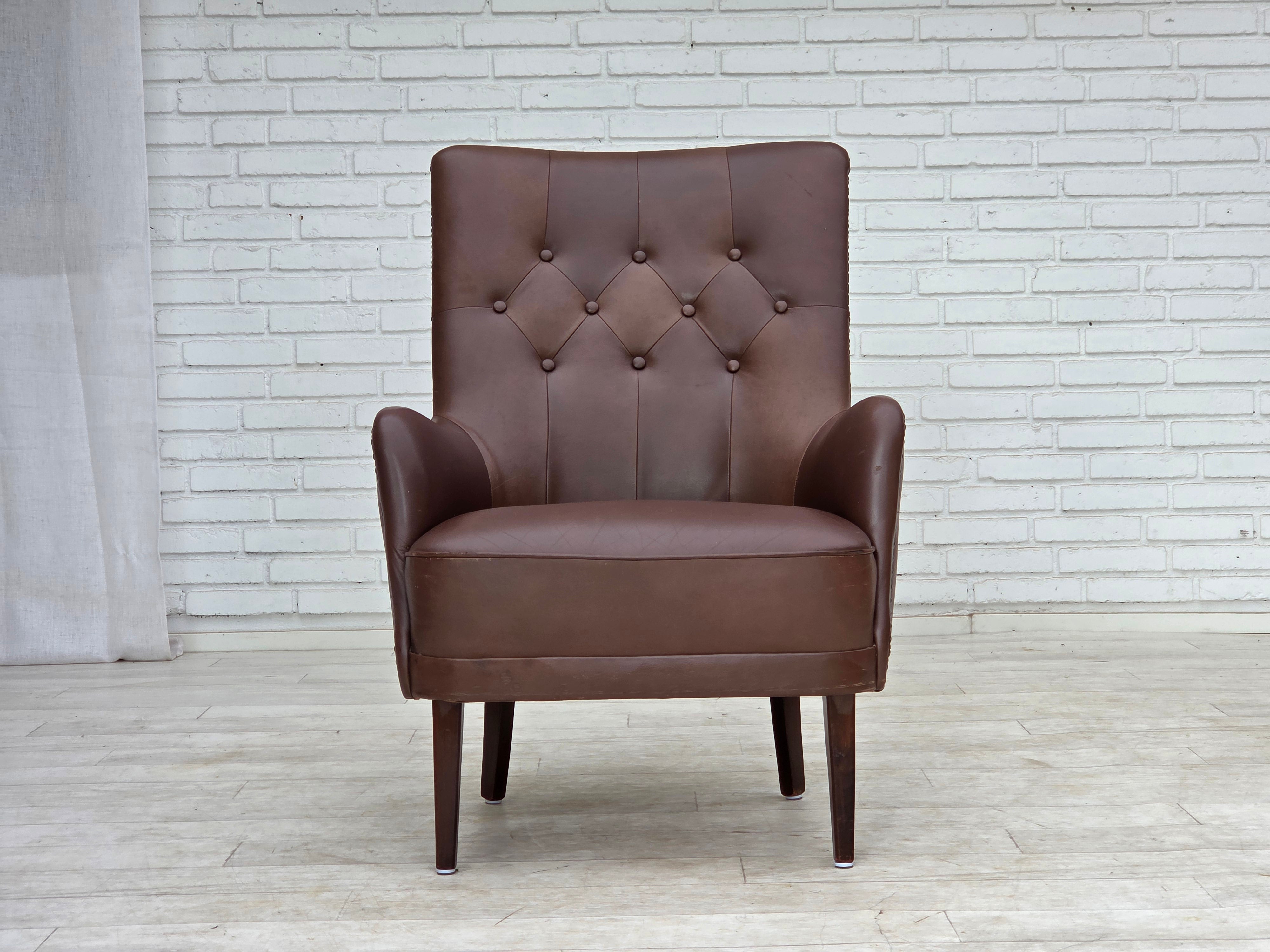 Danish_Brown_Leather_Lounge_Chair_with_Beech_Legs,_1970s