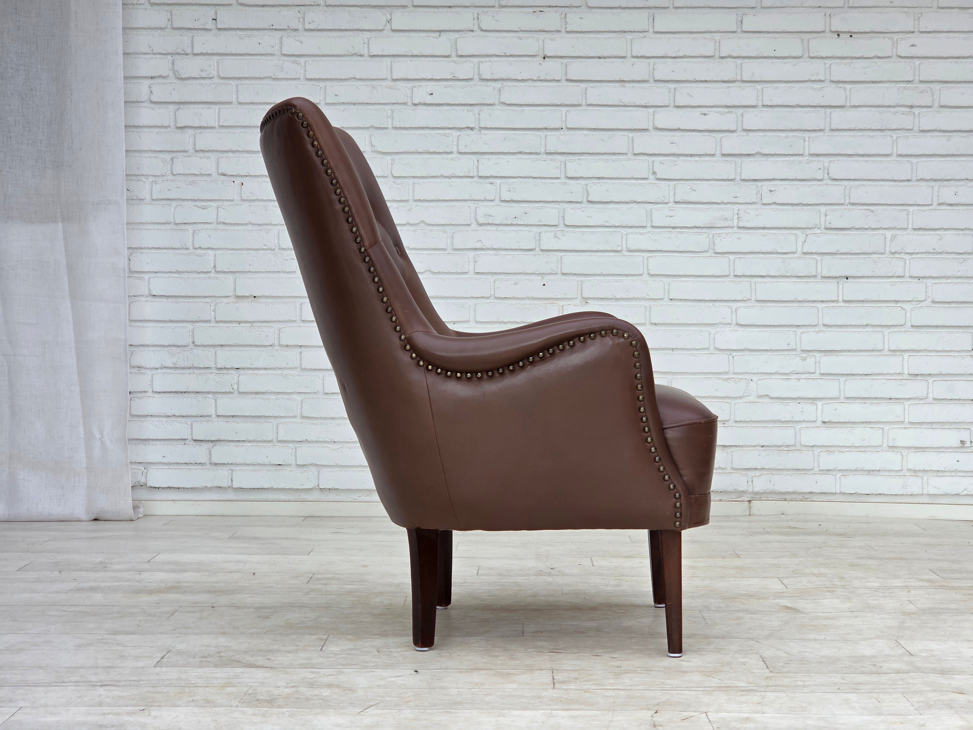 Danish_Brown_Leather_Lounge_Chair_with_Beech_Legs,_1970s