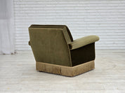 Danish_Lounge_Chair_in_Green_Velour,_Beech_Wood,_Denmark,_1970s