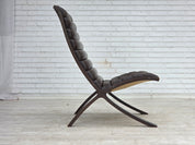 Lounge_Chair_by_Peter_Hvidt_&_Orla_Mølgaard_for_Fritz_Hansen,_Brown_Leather_and_Beech,_Denmark,_1970s
