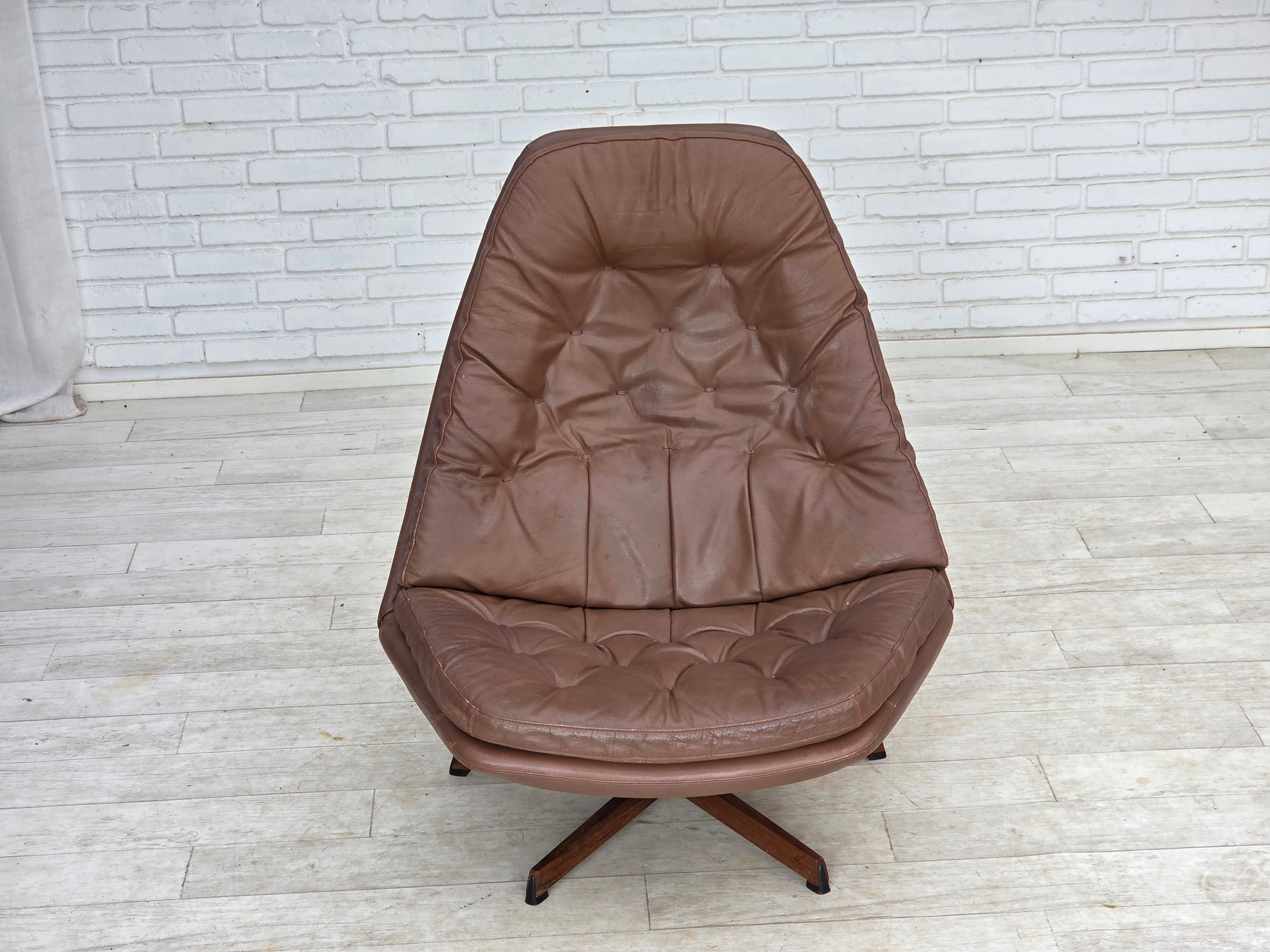 MS68_Swivel_Lounge_Chair_by_Madsen_&_Schubell,_Brown_Leather_and_Teak,_Denmark,_1970s