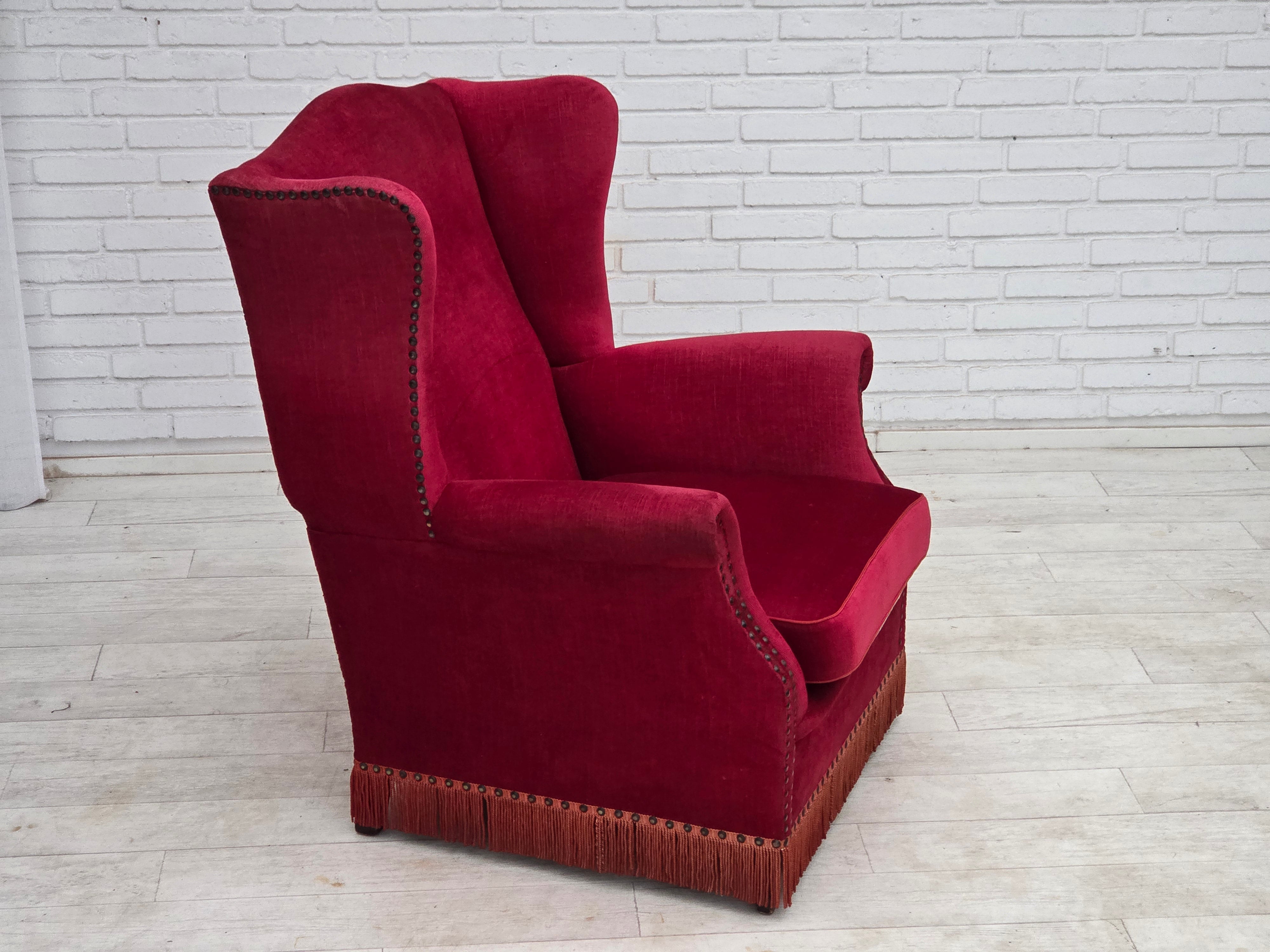 Danish_Highback_Armchair_in_Red_Velour_and_Ash_Wood_with_Reversible_Cushion,_Denmark,_1970s