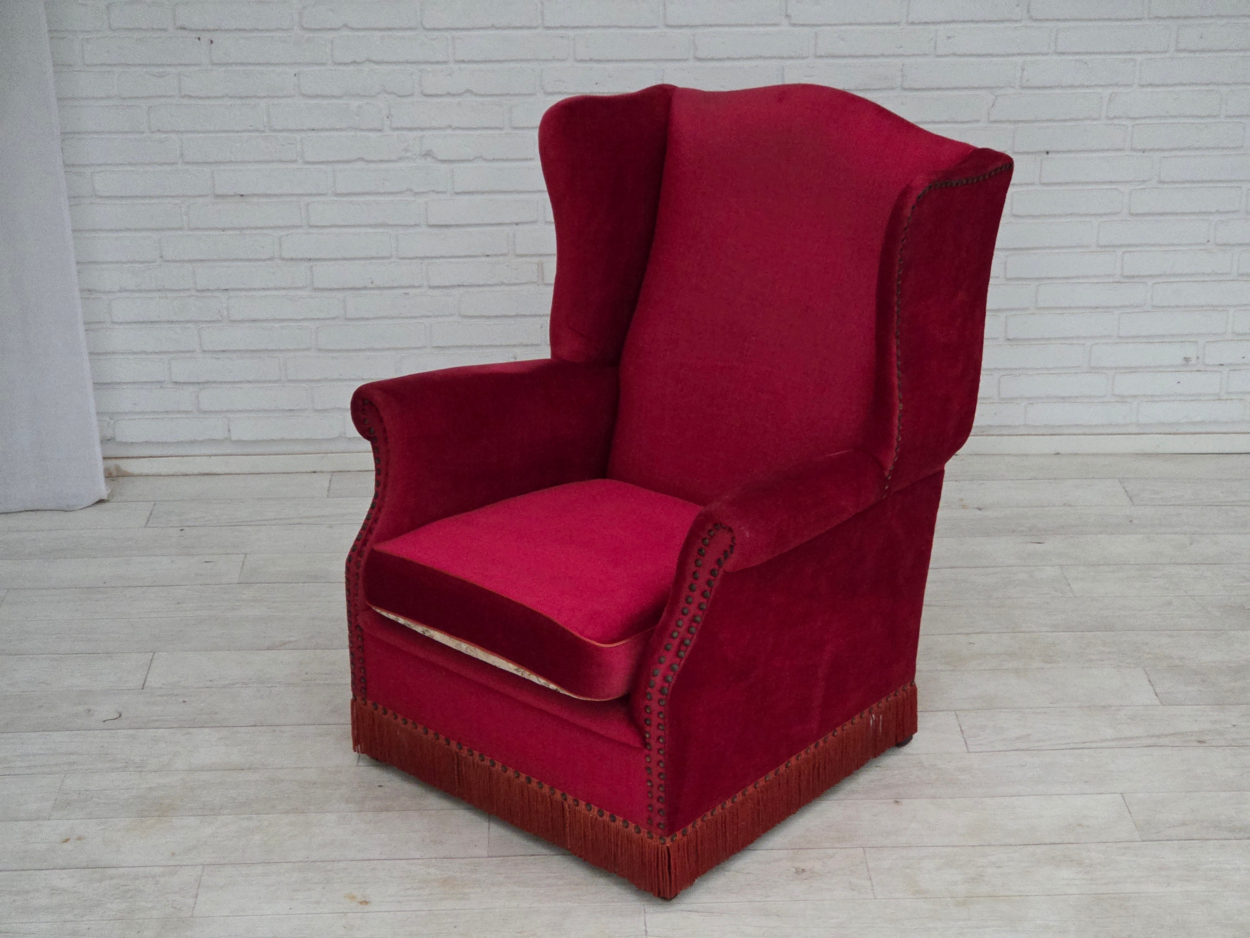 Danish_Highback_Armchair_in_Red_Velour_and_Ash_Wood_with_Reversible_Cushion,_Denmark,_1970s