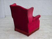 Danish_Highback_Armchair_in_Red_Velour_and_Ash_Wood_with_Reversible_Cushion,_Denmark,_1970s