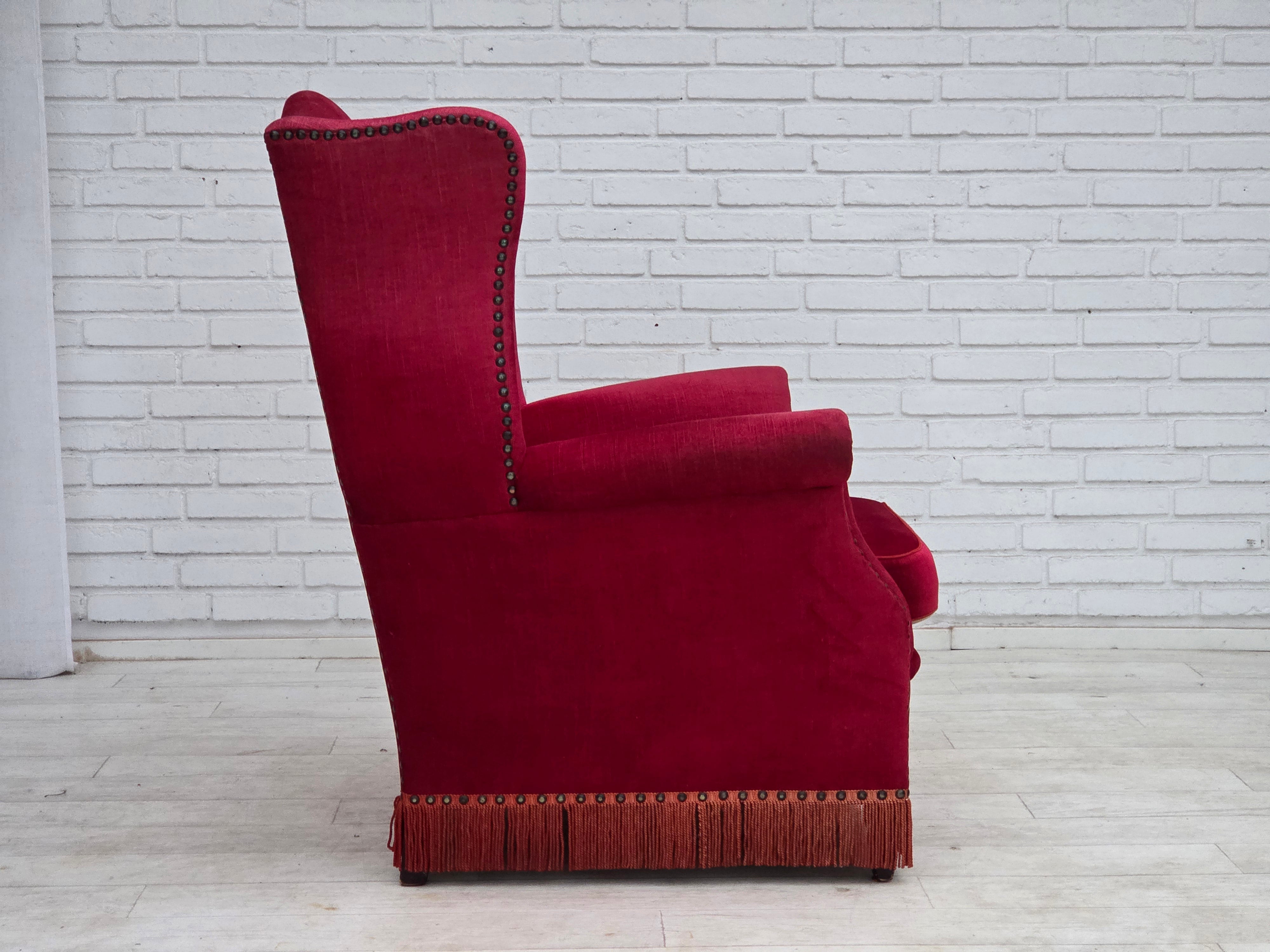 Danish_Highback_Armchair_in_Red_Velour_and_Ash_Wood_with_Reversible_Cushion,_Denmark,_1970s