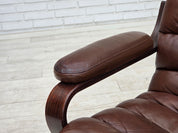 Swivel_Lounge_Chair_by_Georg_Thams_for_Vejen_Polstermøbelfabrik,_Denmark,_1970s