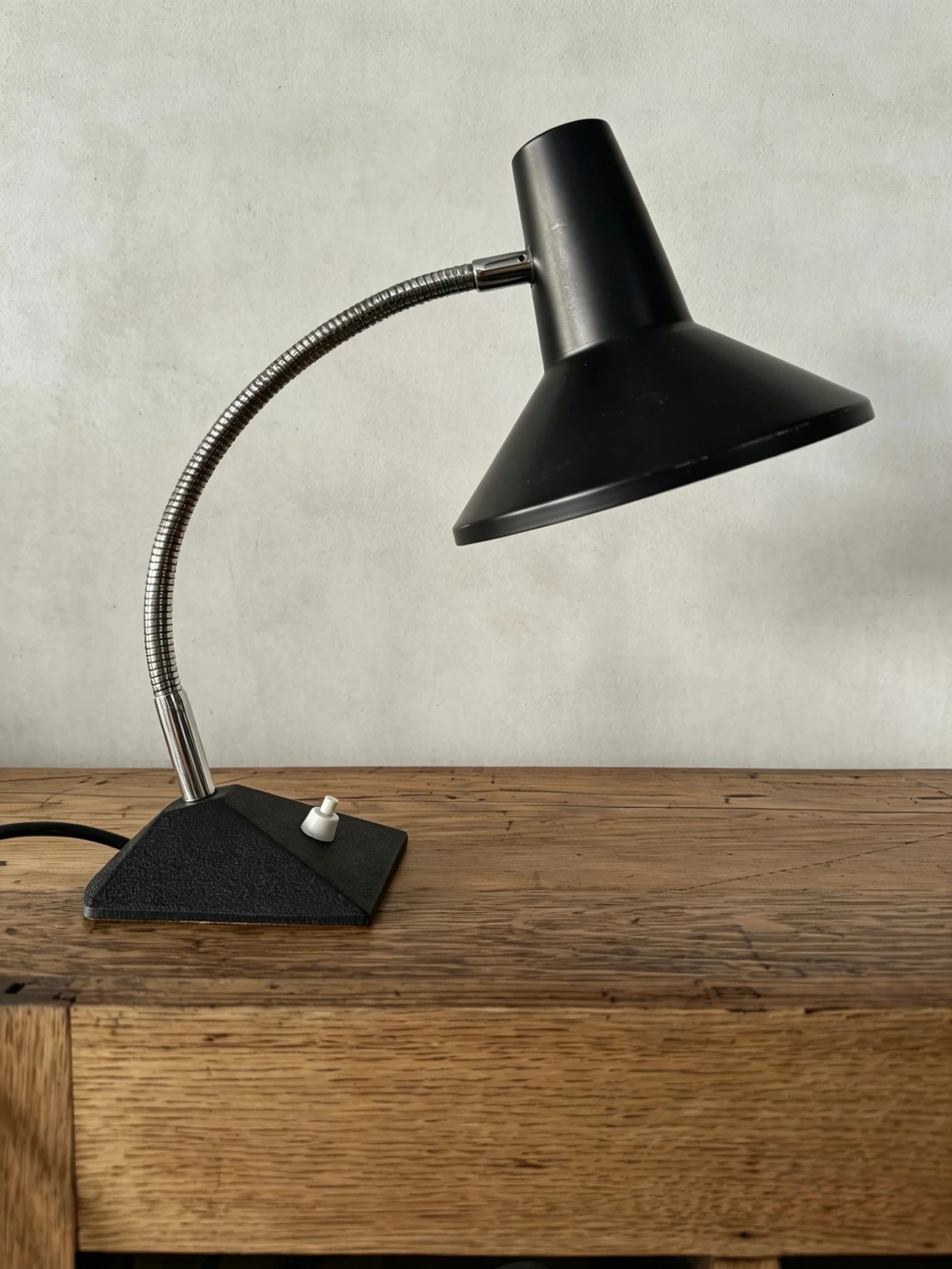 German_Gooseneck_Table_Lamp_with_Cast_Iron_Base,_Germany,_1970s