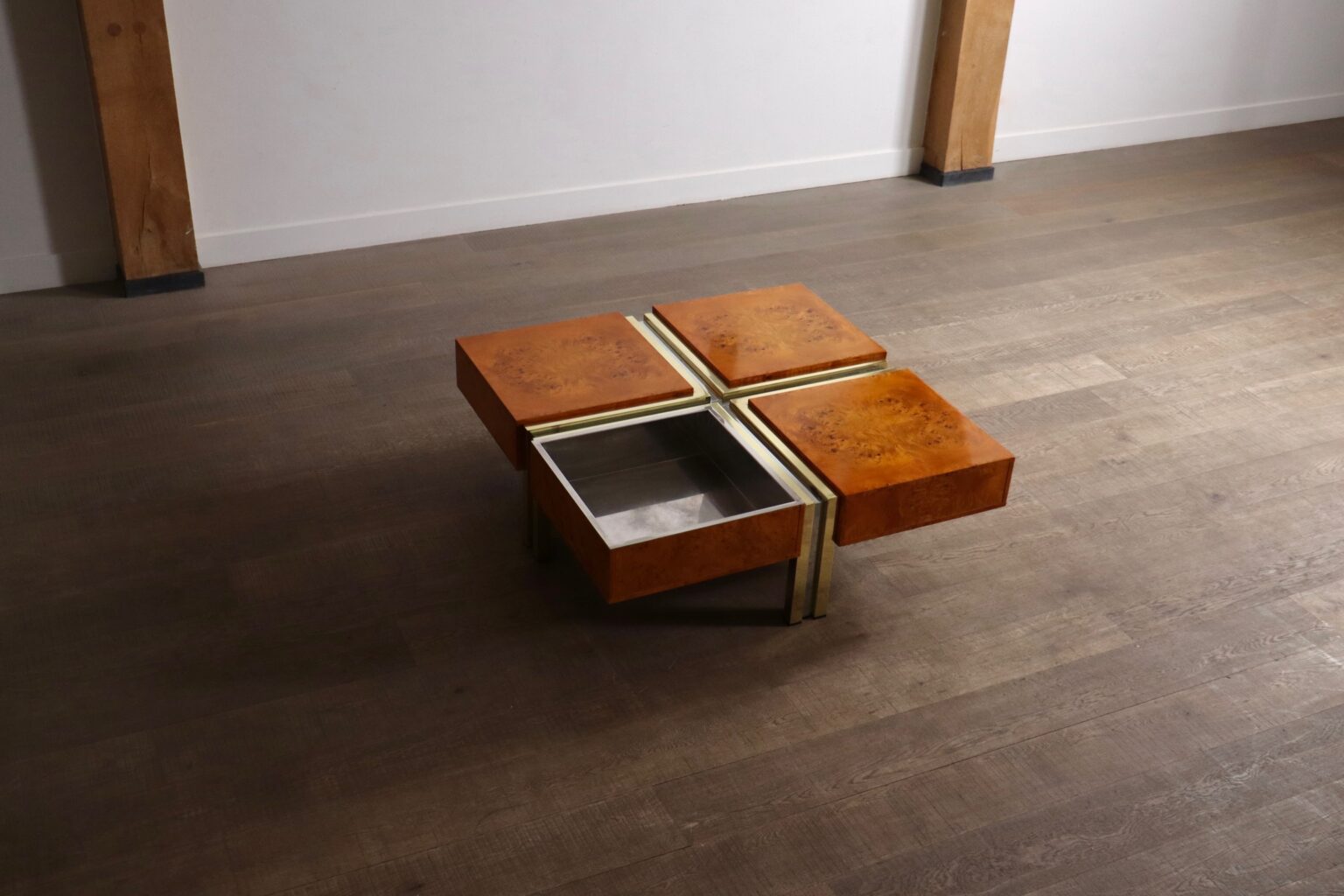 1970s_Italian_Coffee_Table_in_Walnut_Burl,_Chrome_and_Brass,_Willy_Rizzo_Style